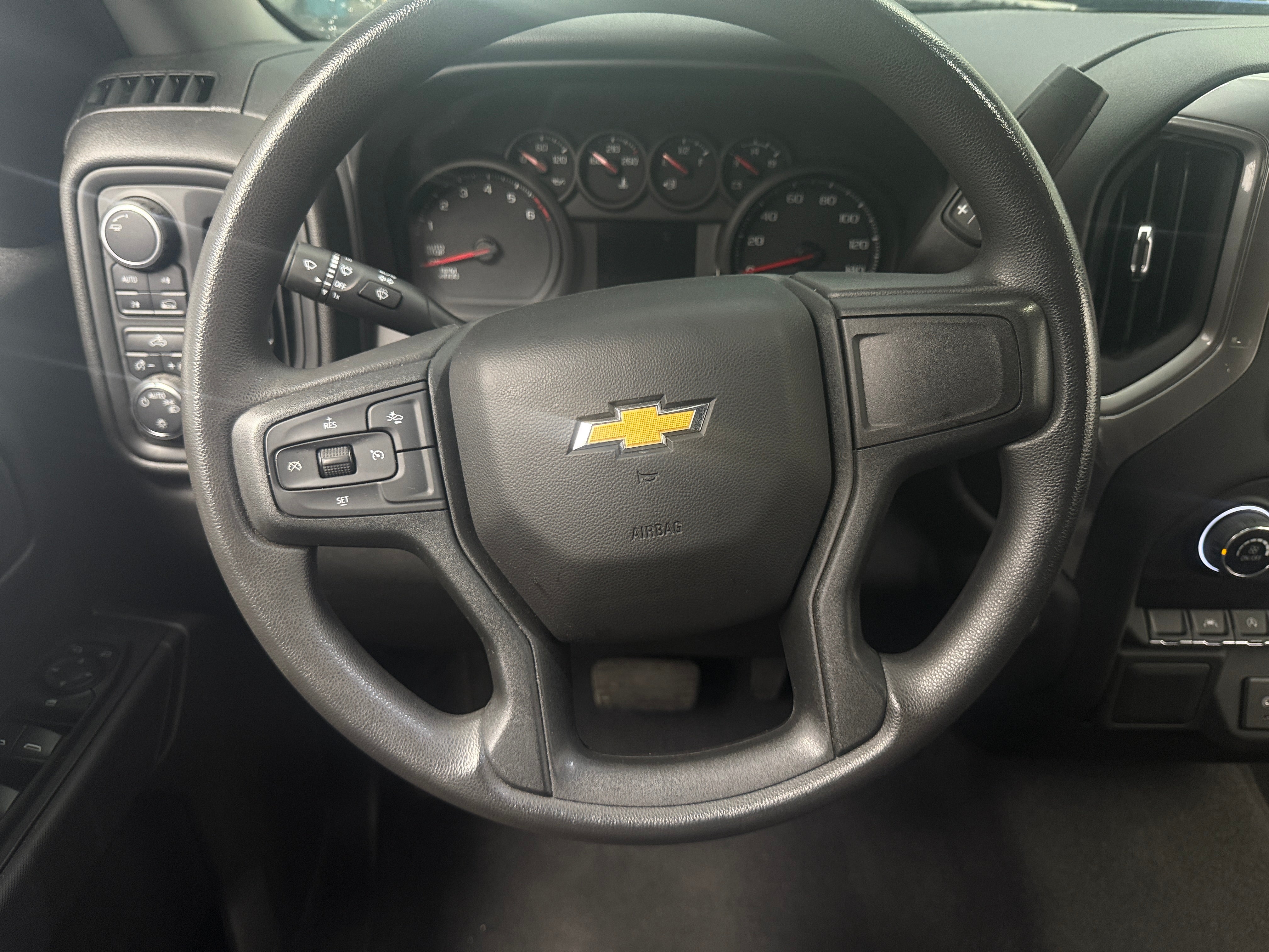 2022 Chevrolet Silverado 1500 Custom 5
