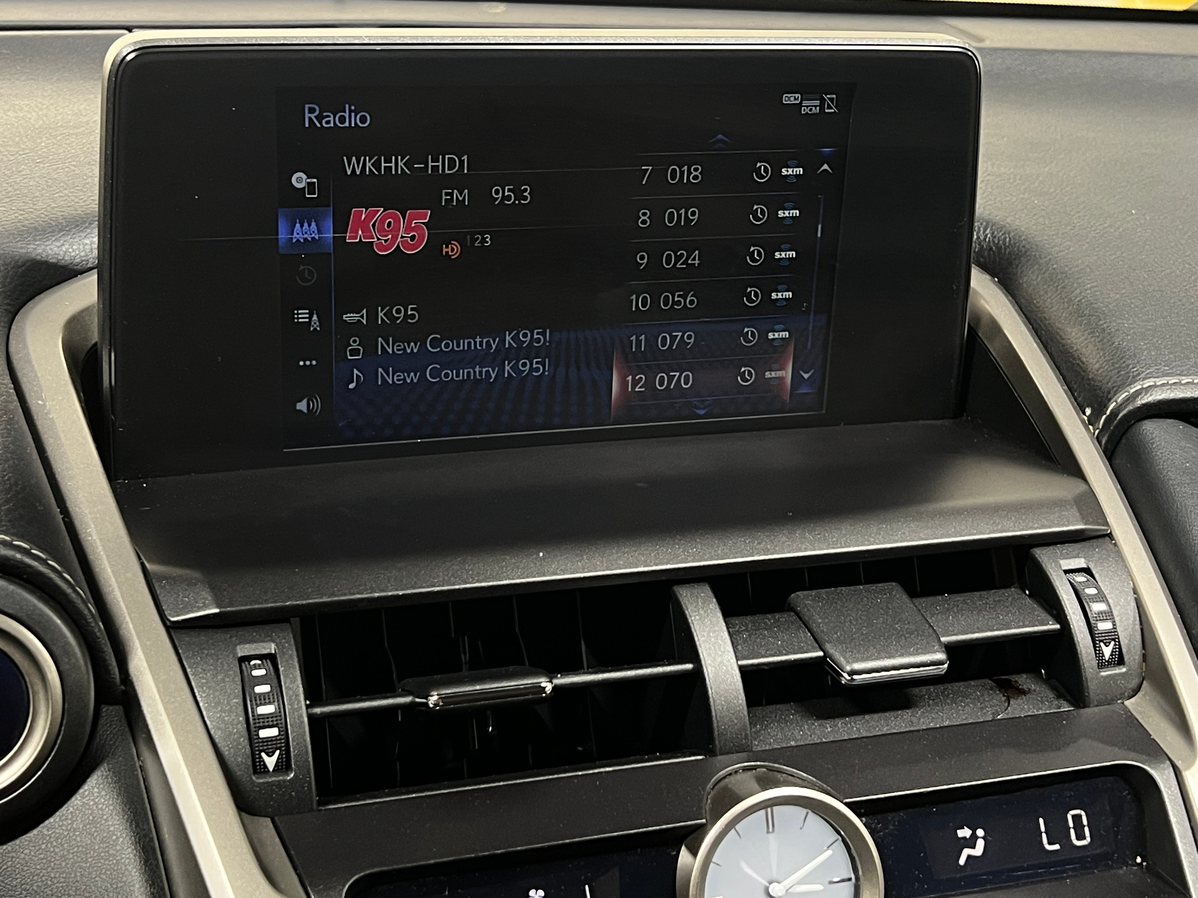 2021 Lexus NX Hybrid 300h 3