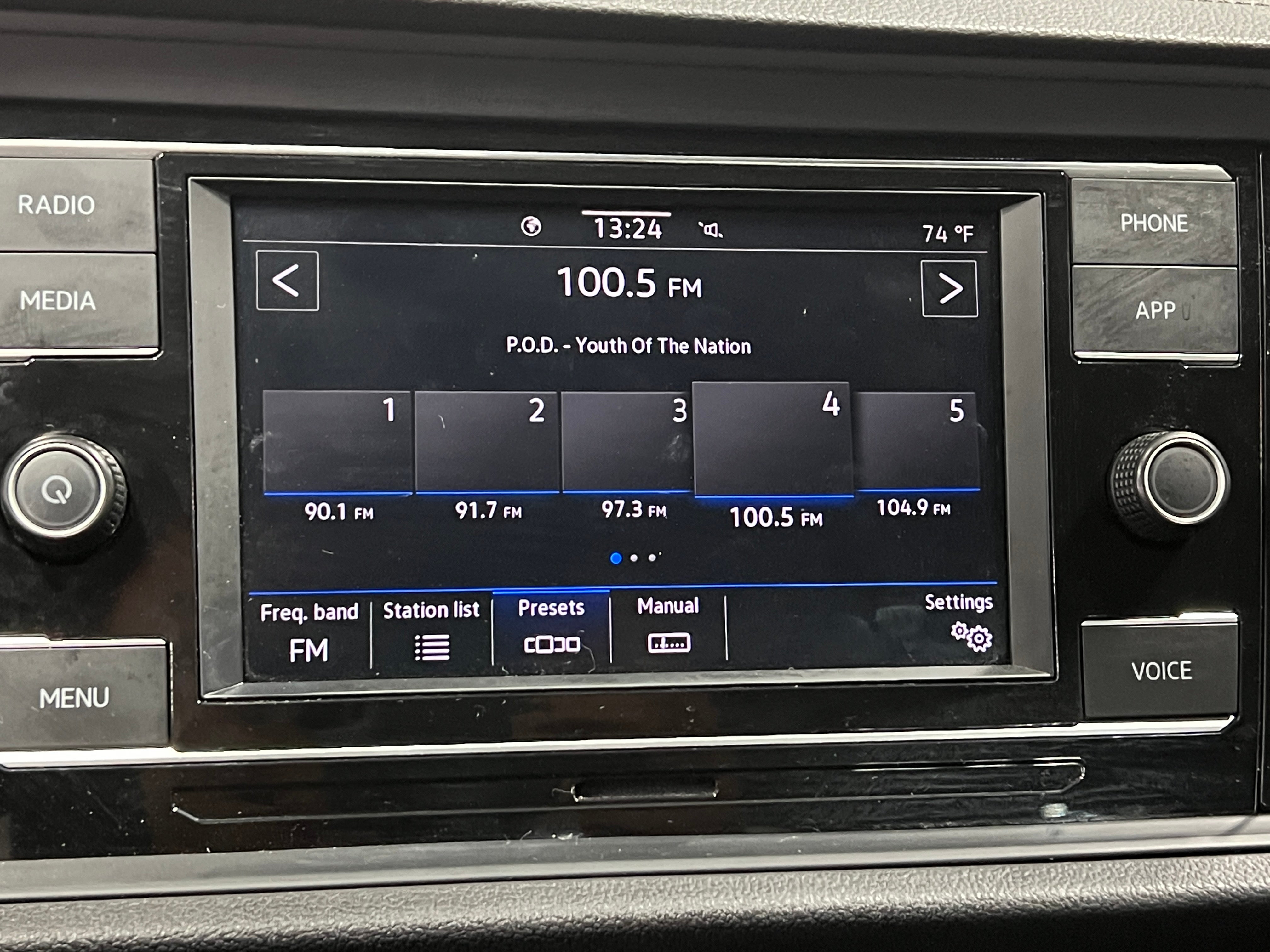 2023 Volkswagen Jetta S 4