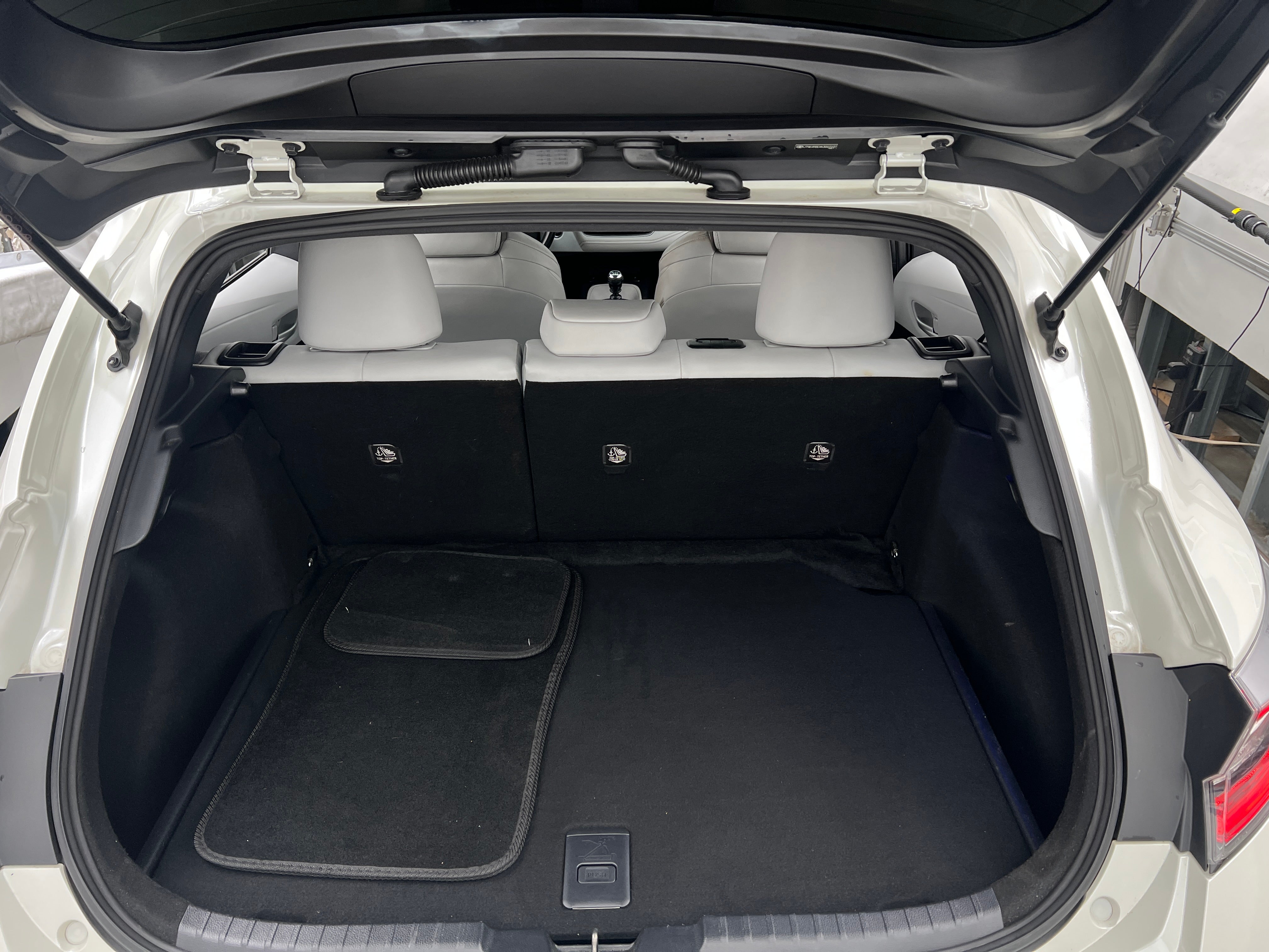2019 Toyota Corolla XSE 6