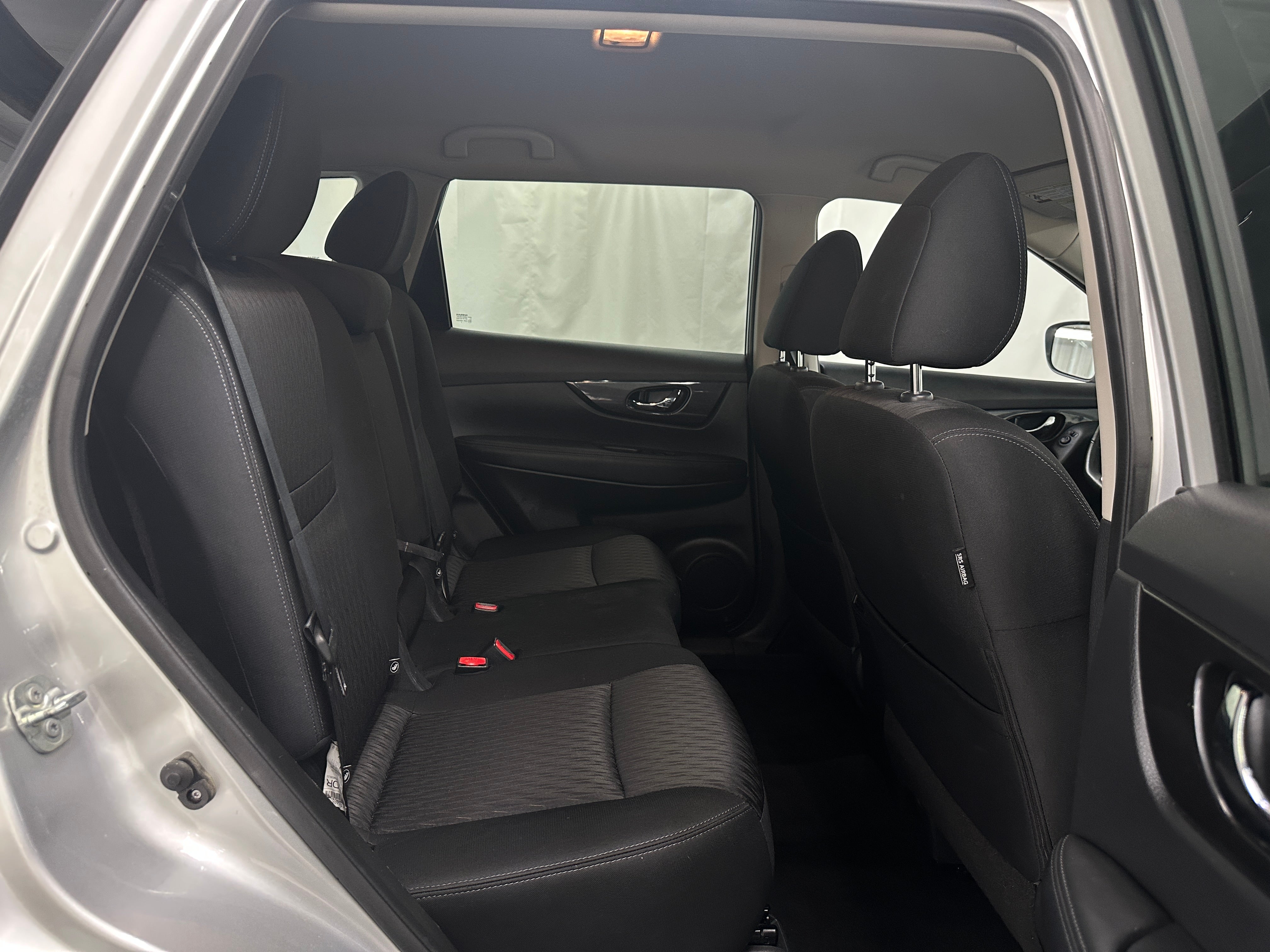 2018 Nissan Rogue SV 6