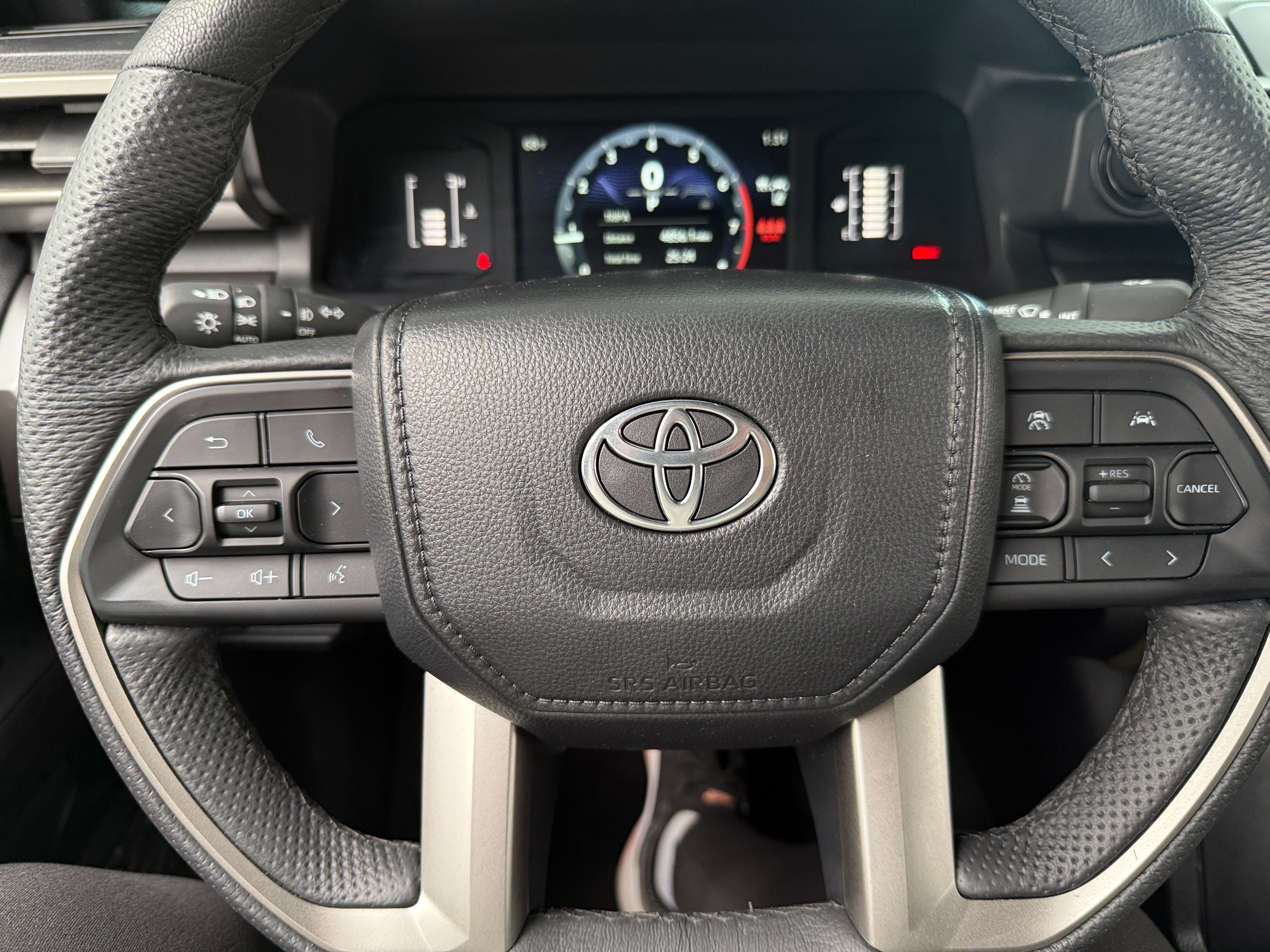 2024 Toyota Tacoma SR5 5