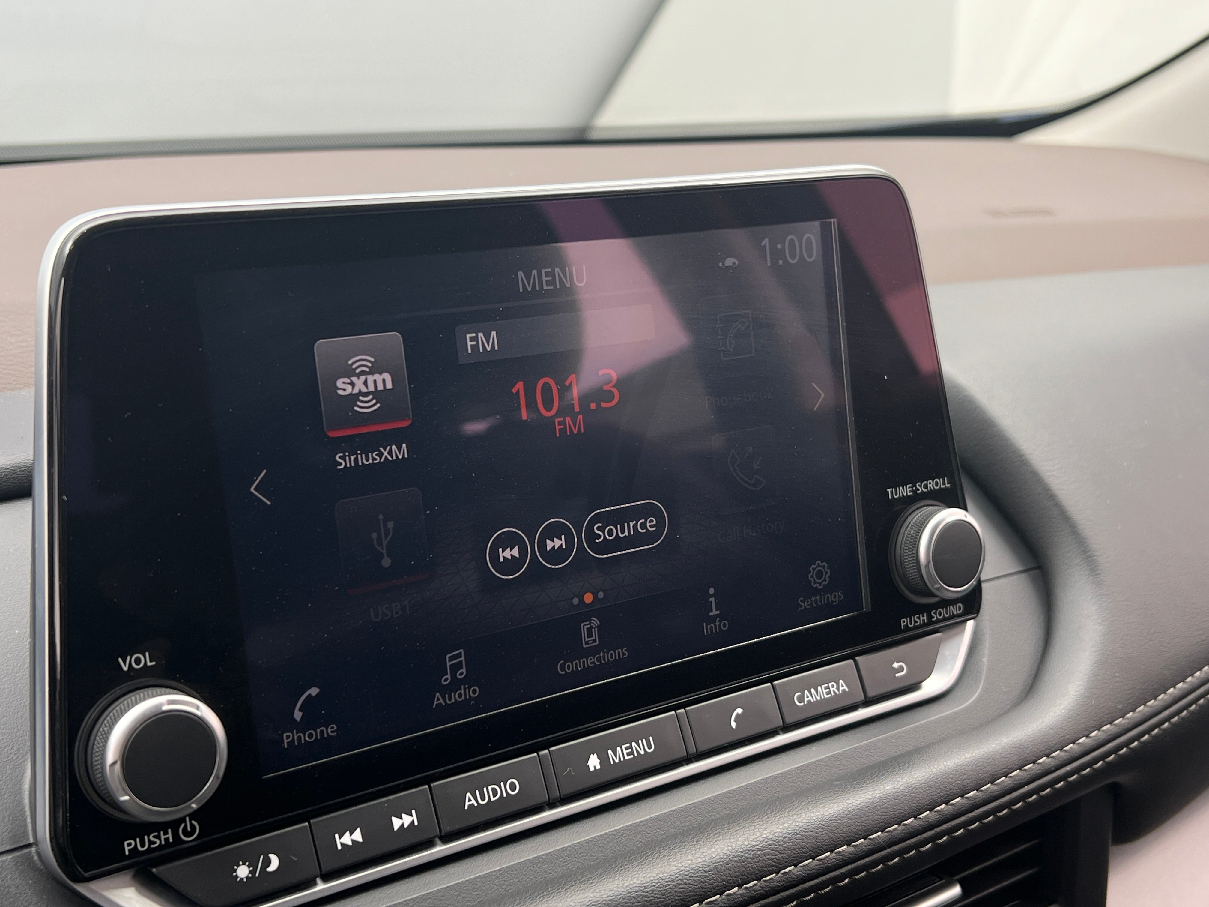 2023 Nissan Rogue SV 4