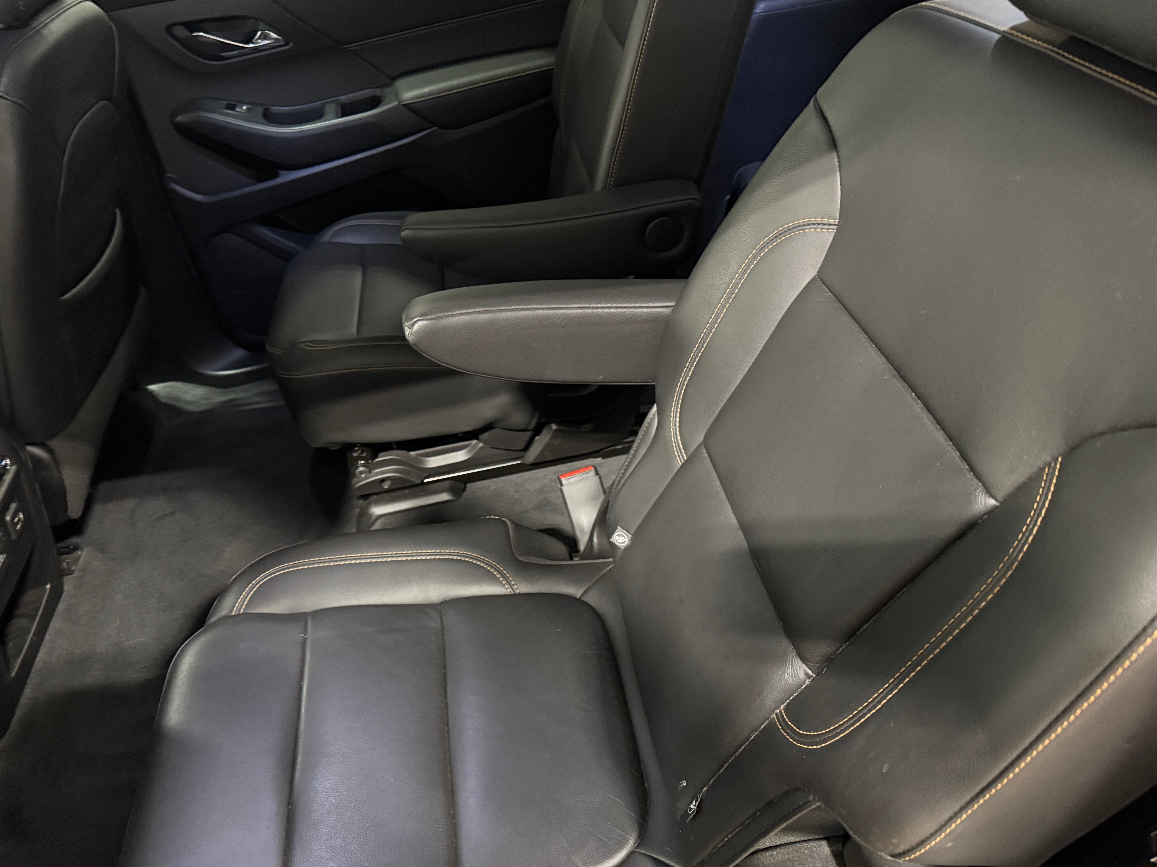 2021 Chevrolet Traverse RS 5