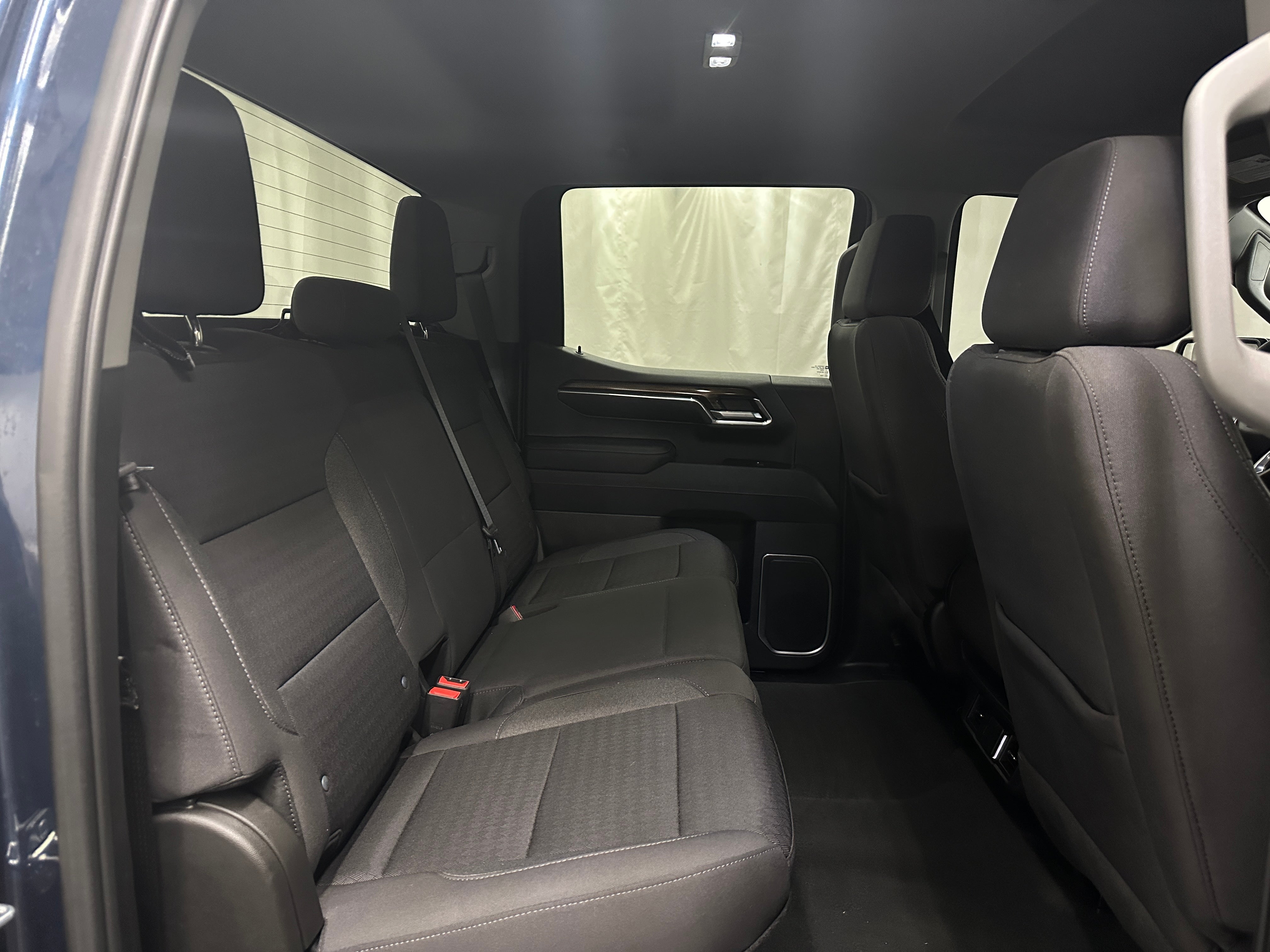 2023 Chevrolet Silverado 1500 LT 6