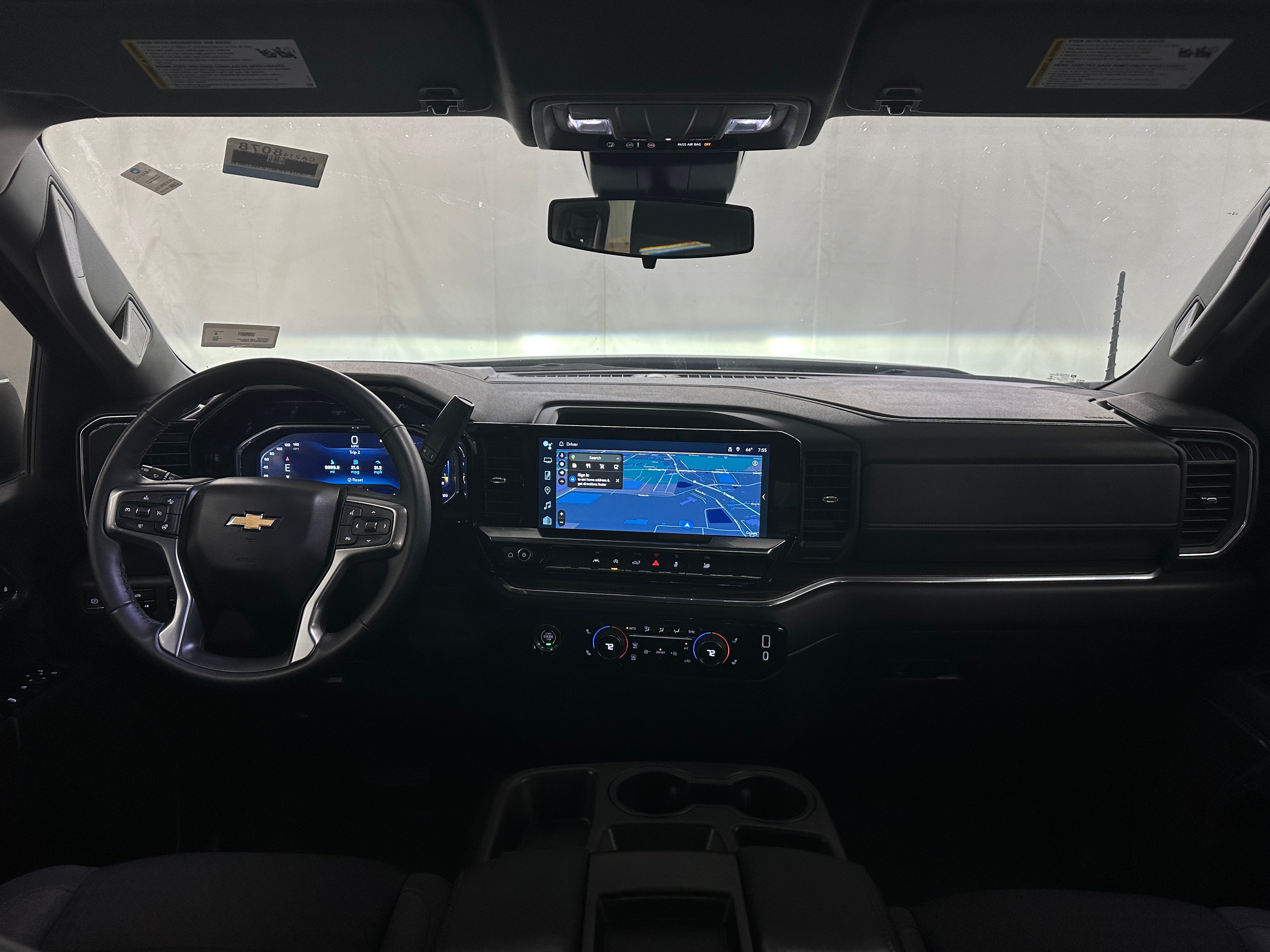 2023 Chevrolet Silverado 1500 LT 3