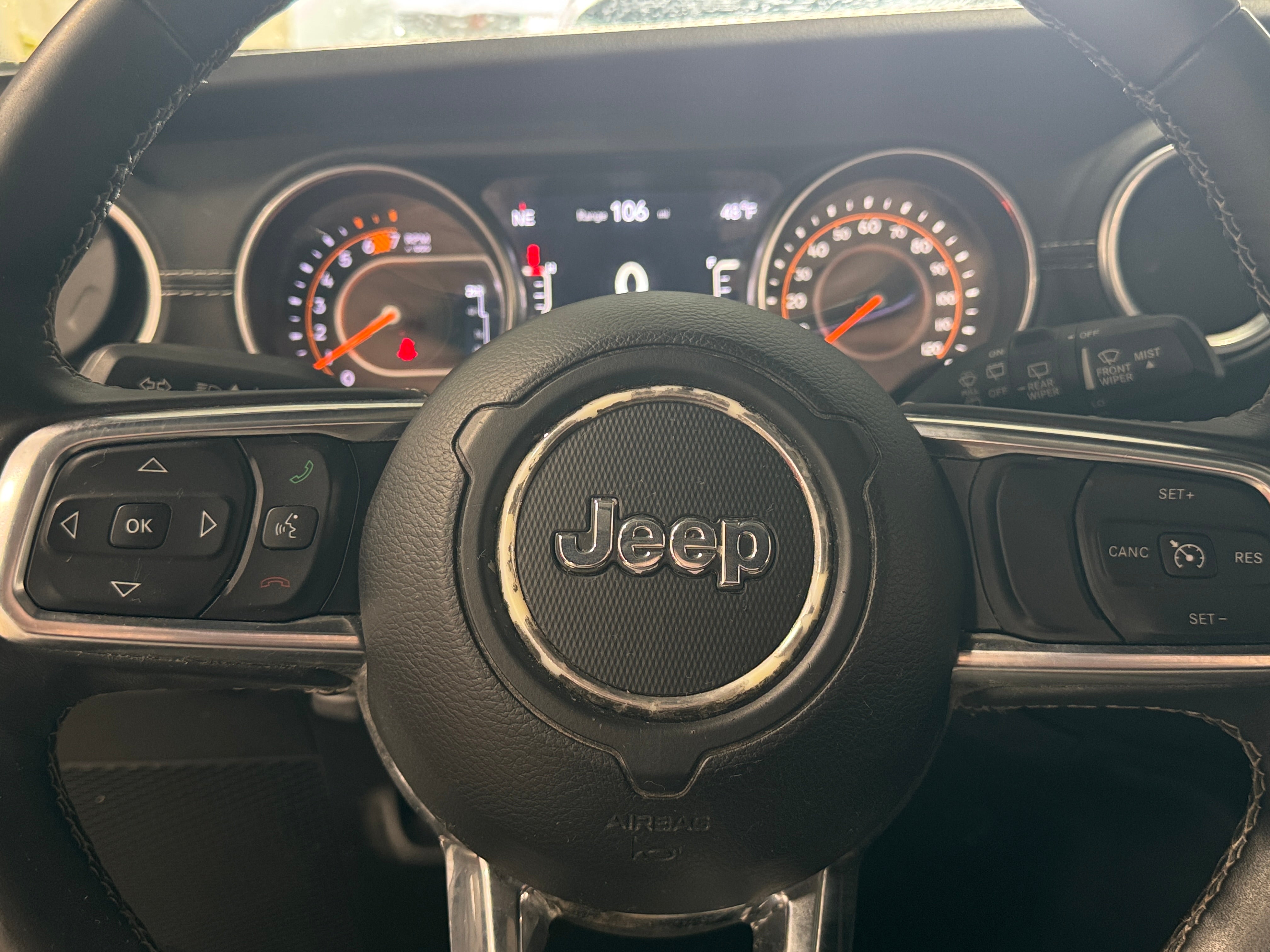 2018 Jeep Wrangler Unlimited Sahara 5