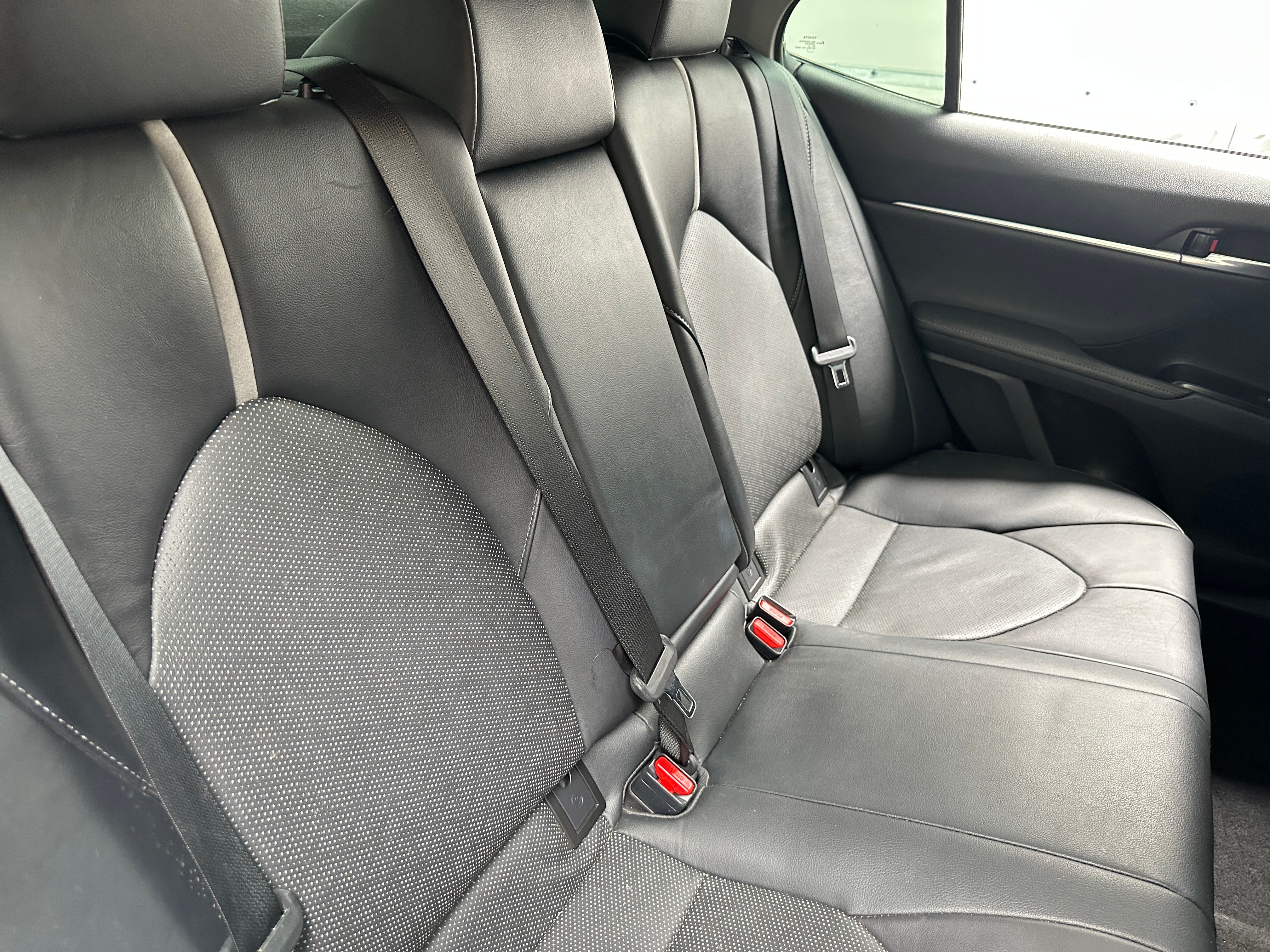 2019 Toyota Camry XSE 5