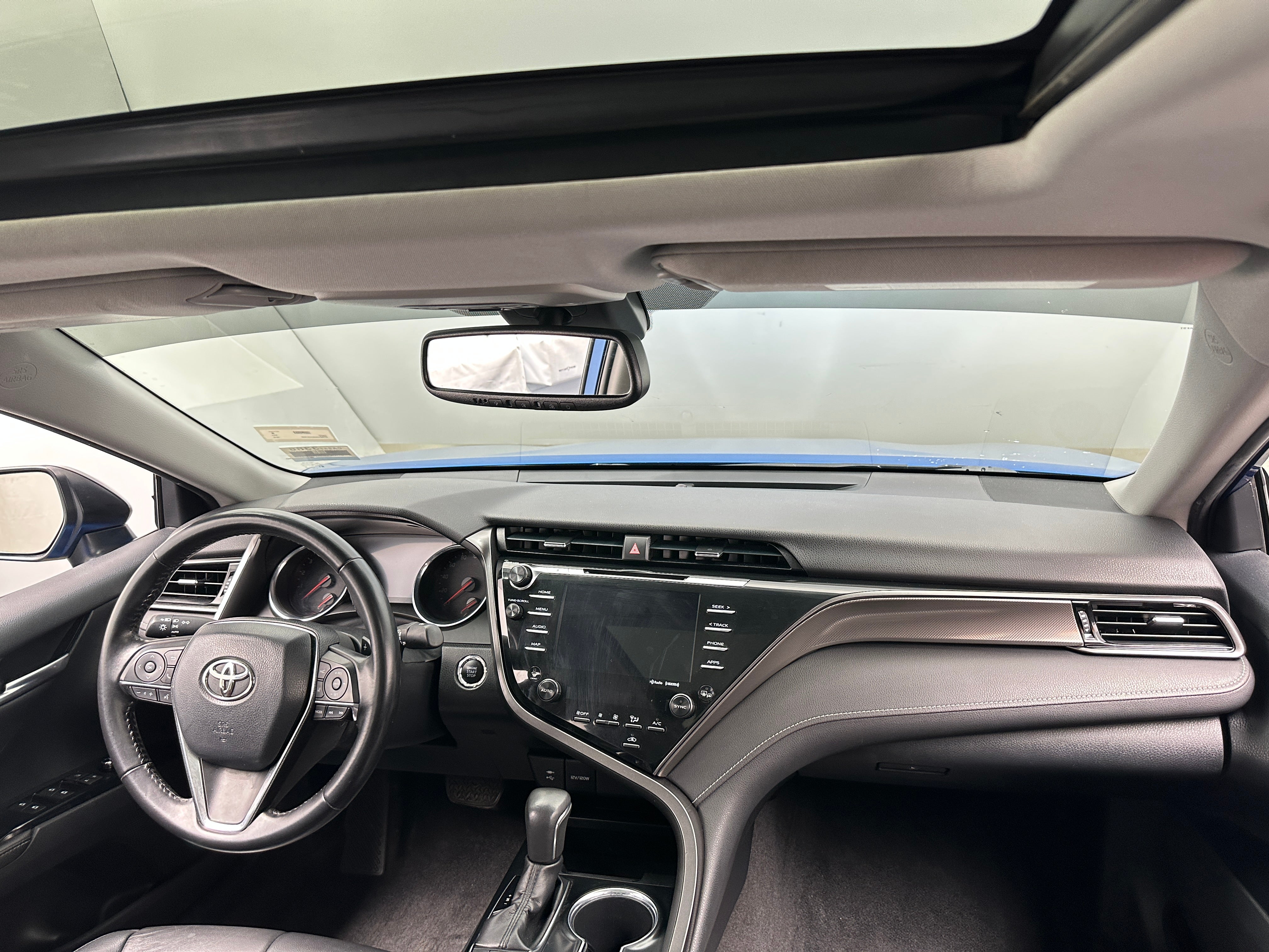2019 Toyota Camry XSE 2