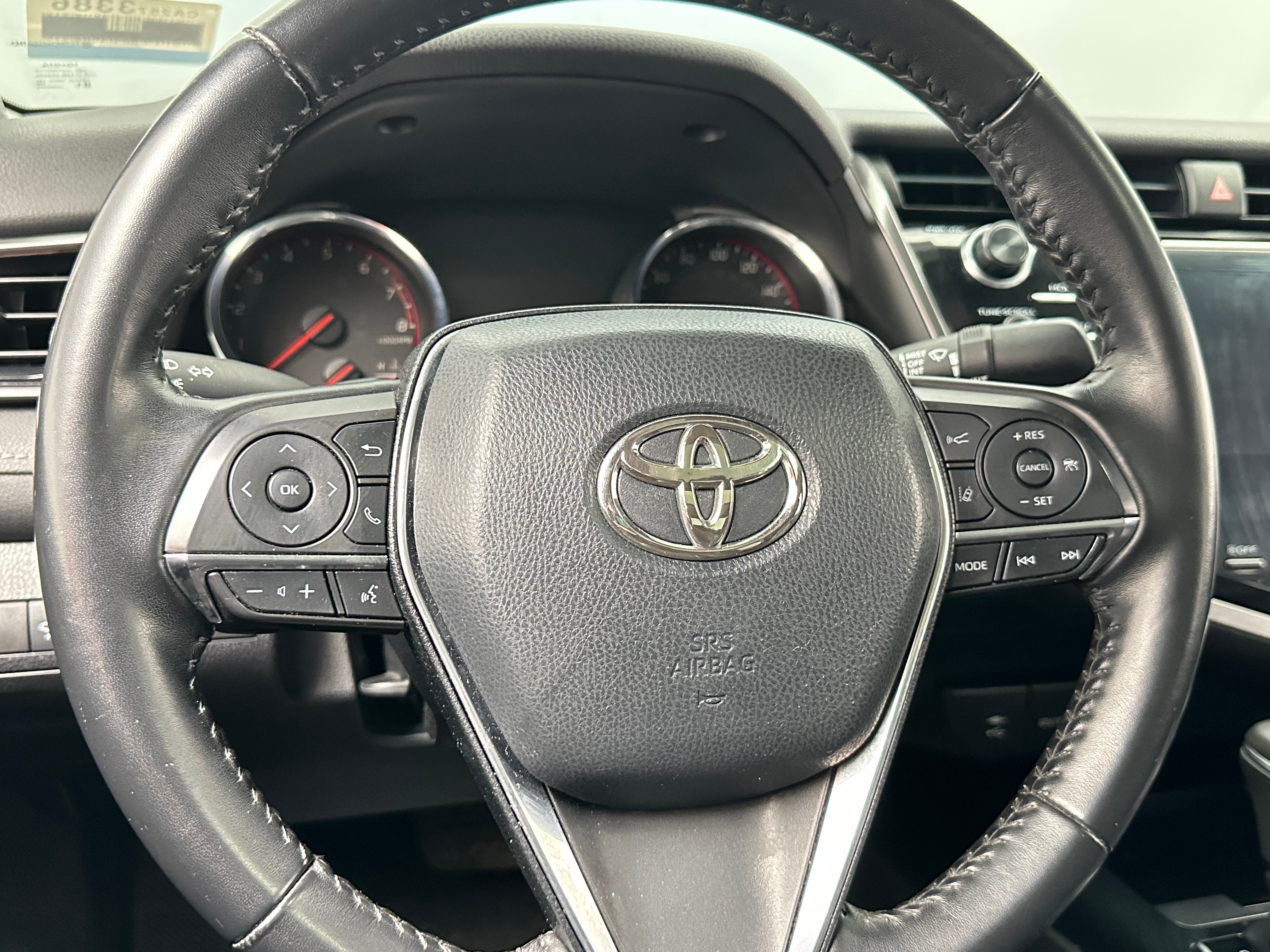 2019 Toyota Camry XSE 4