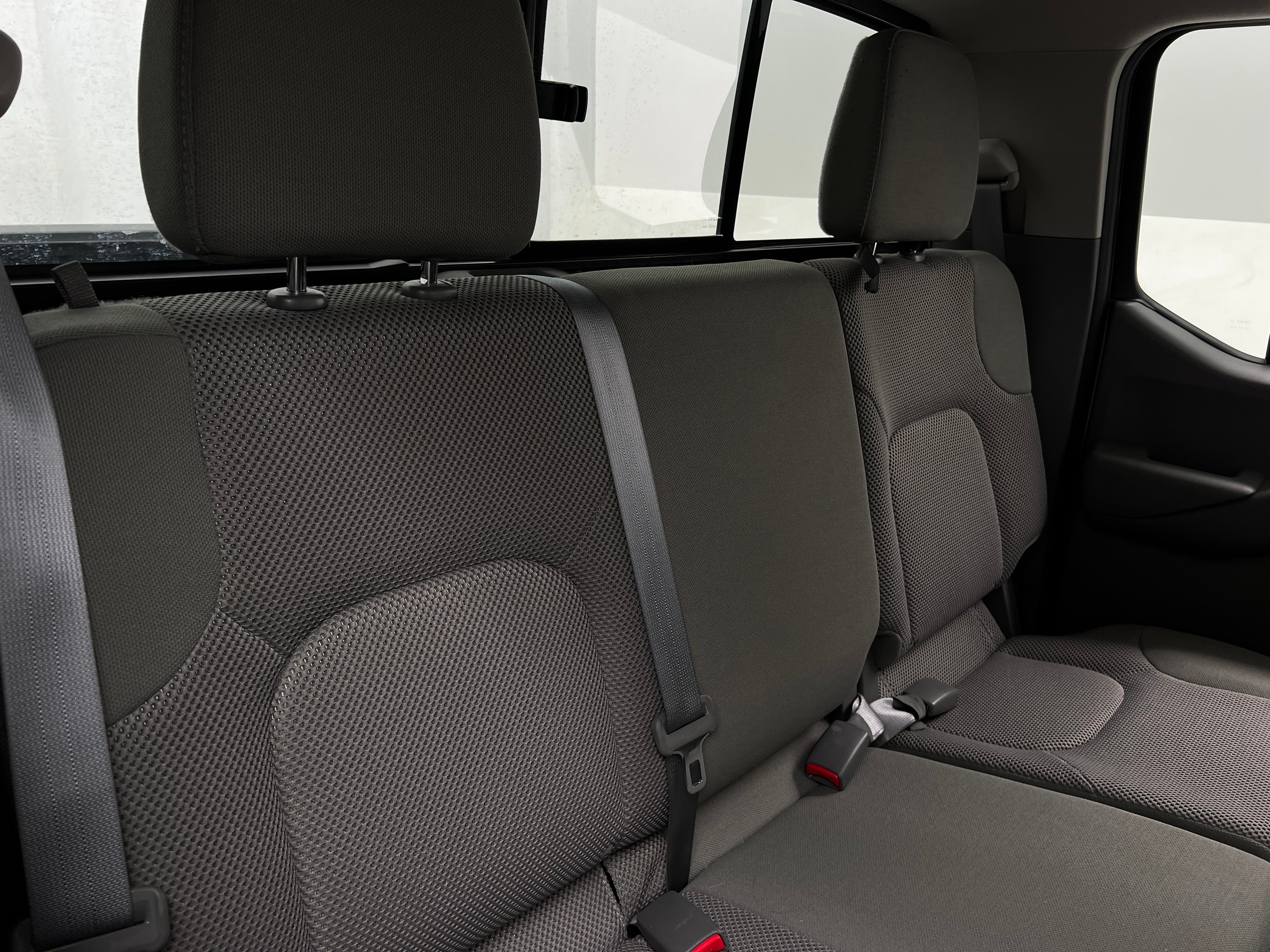 2019 Nissan Frontier SV 6