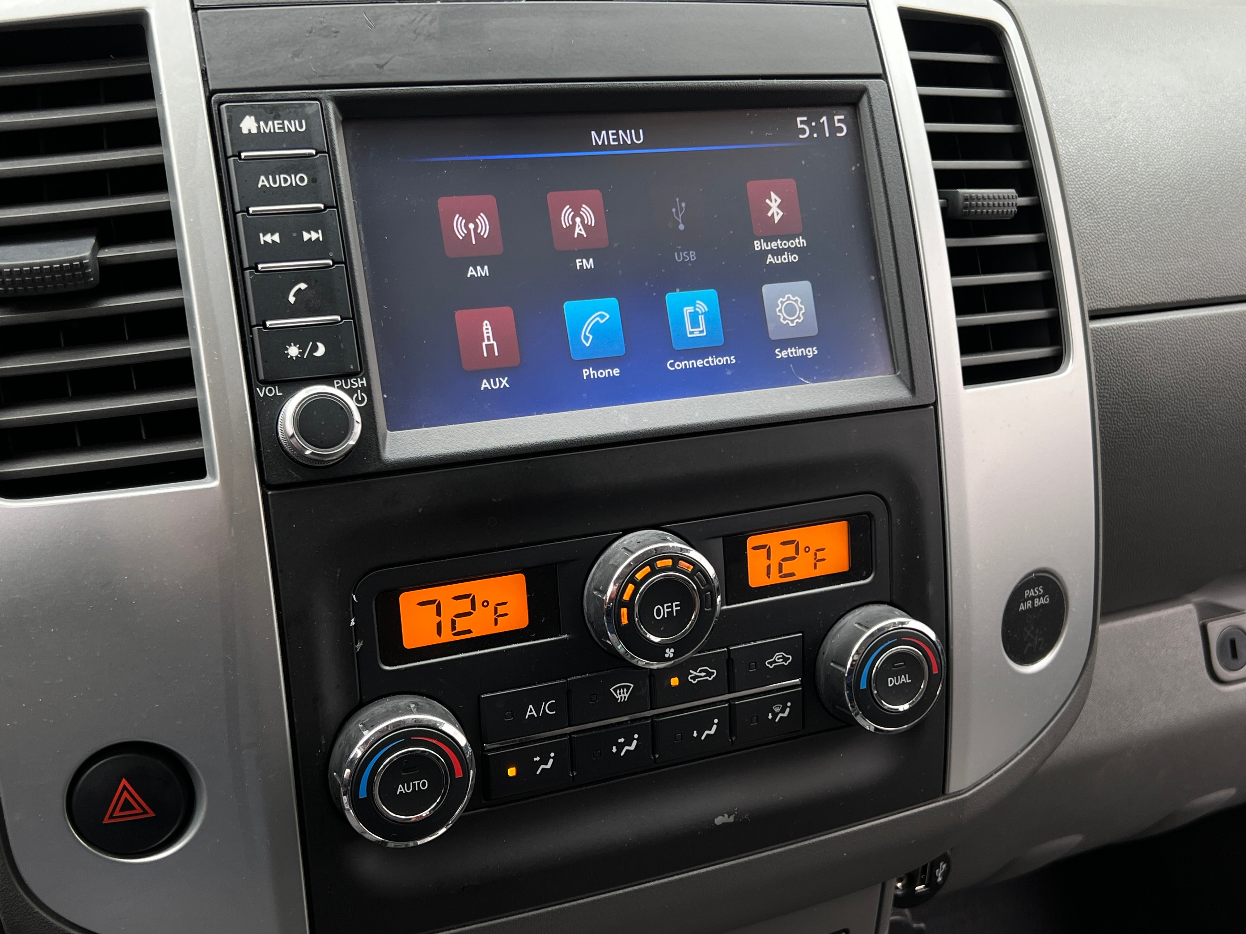 2019 Nissan Frontier SV 4