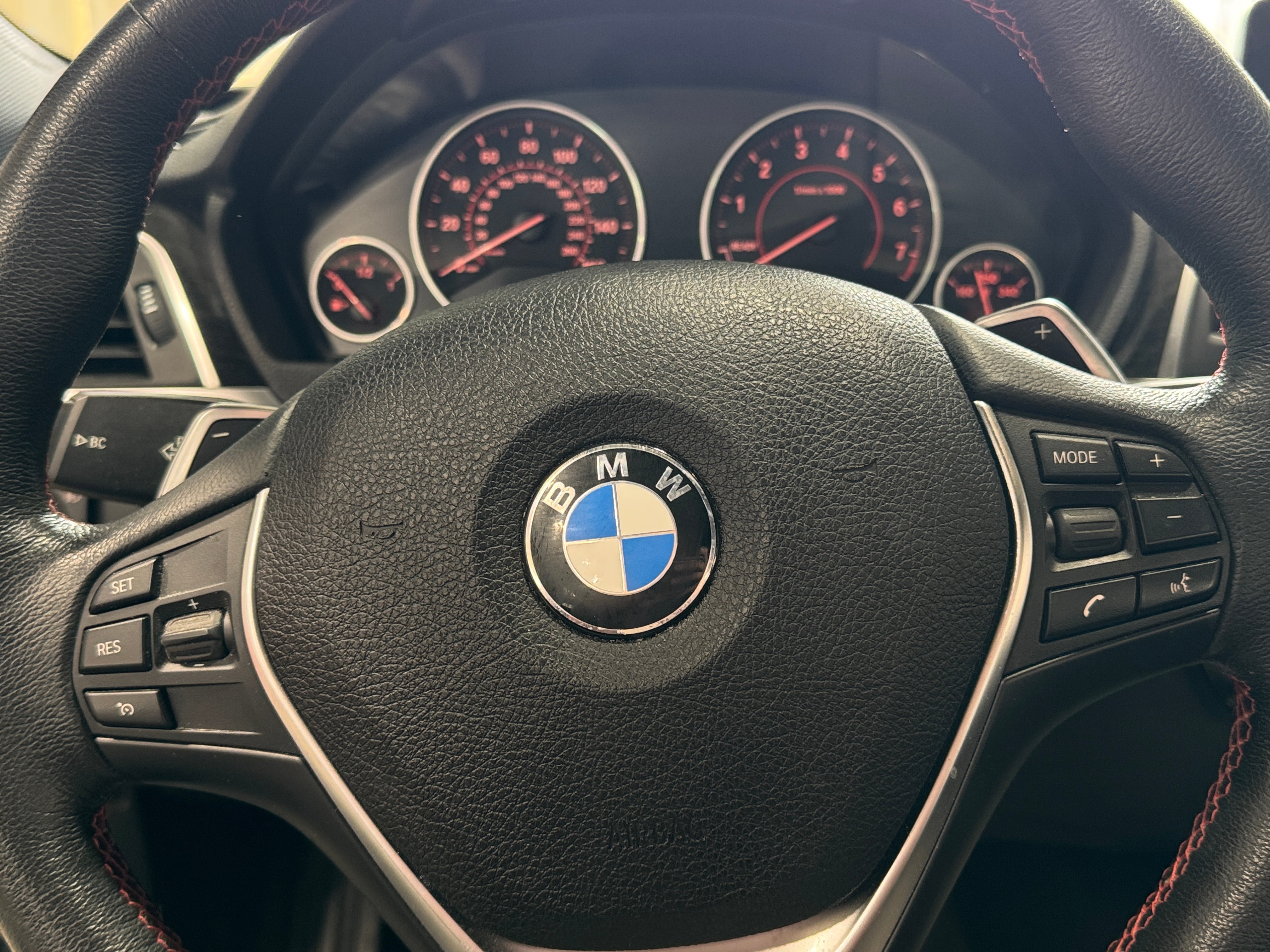 2018 BMW 3 Series 330e iPerformance 4