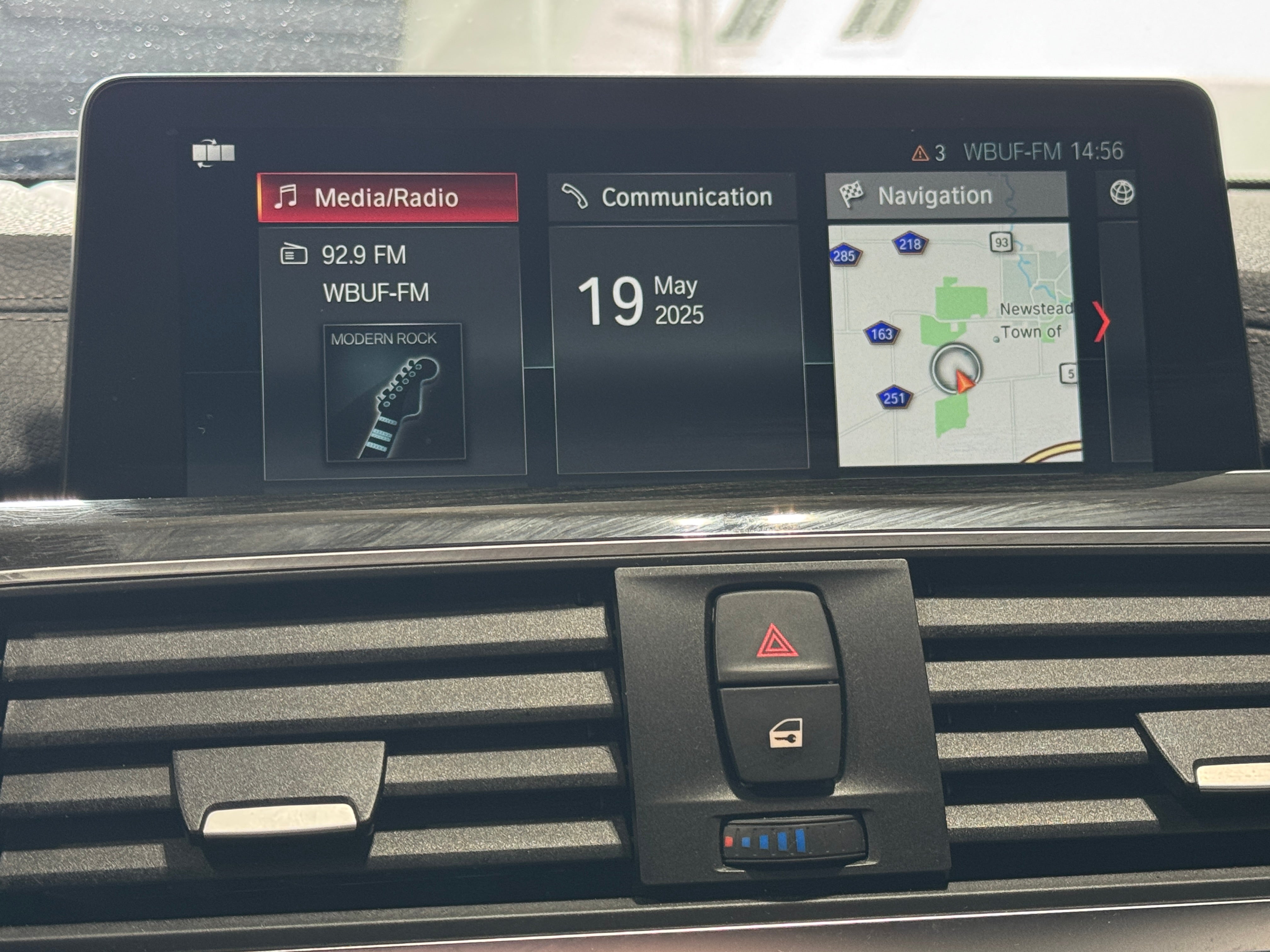 2018 BMW 3 Series 330e iPerformance 3