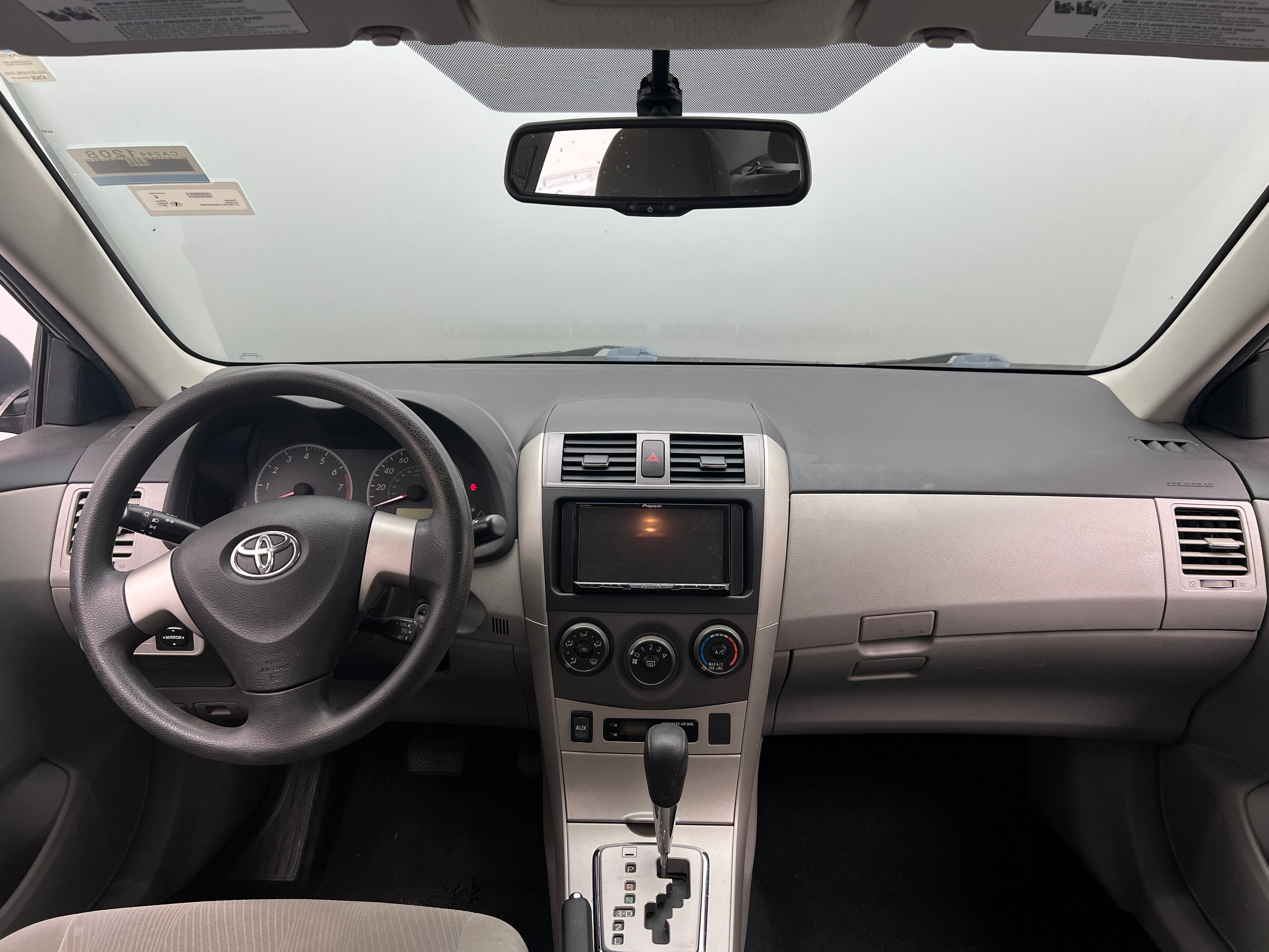 2011 Toyota Corolla LE 3