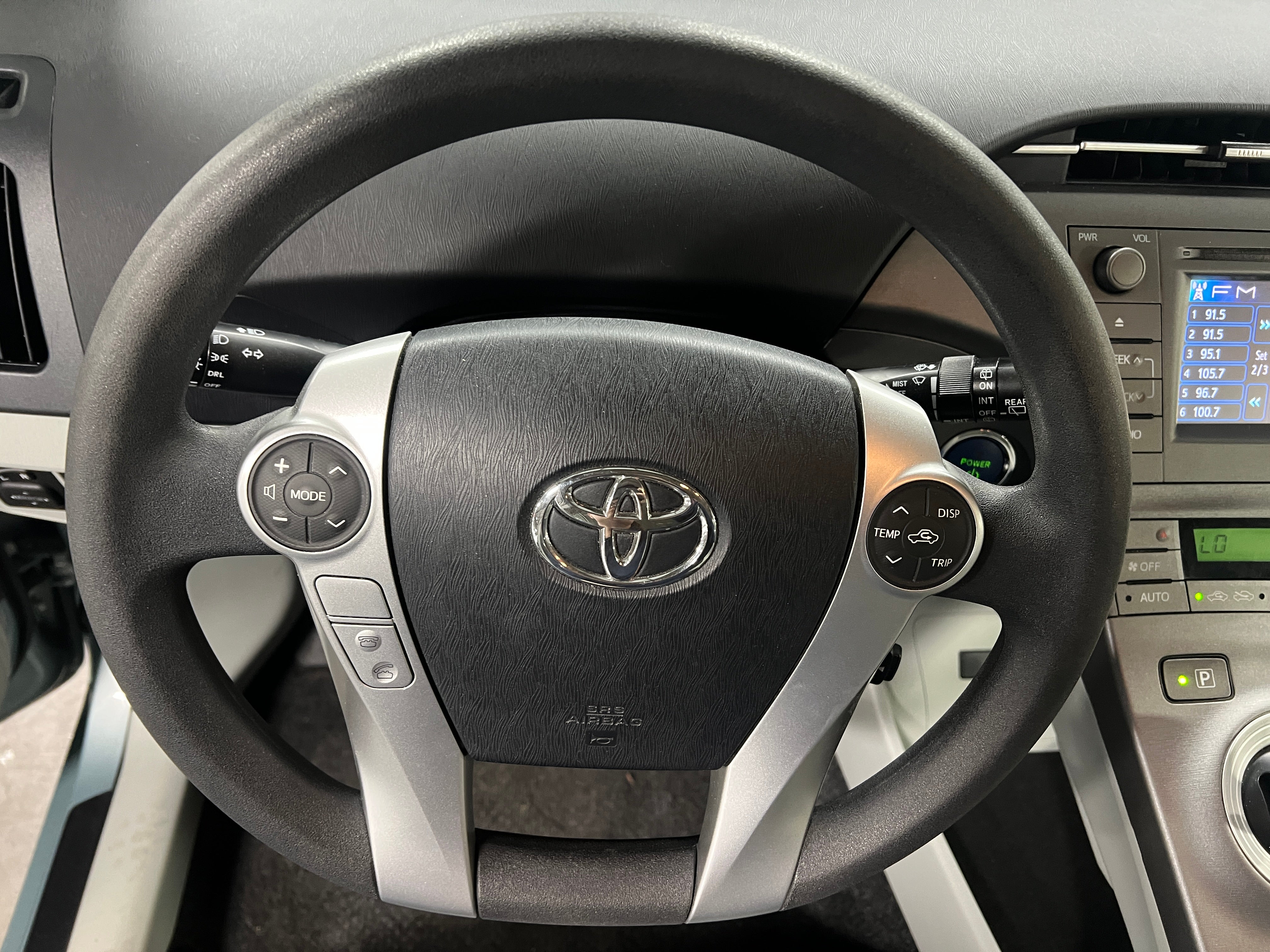 2013 Toyota Prius Two 5