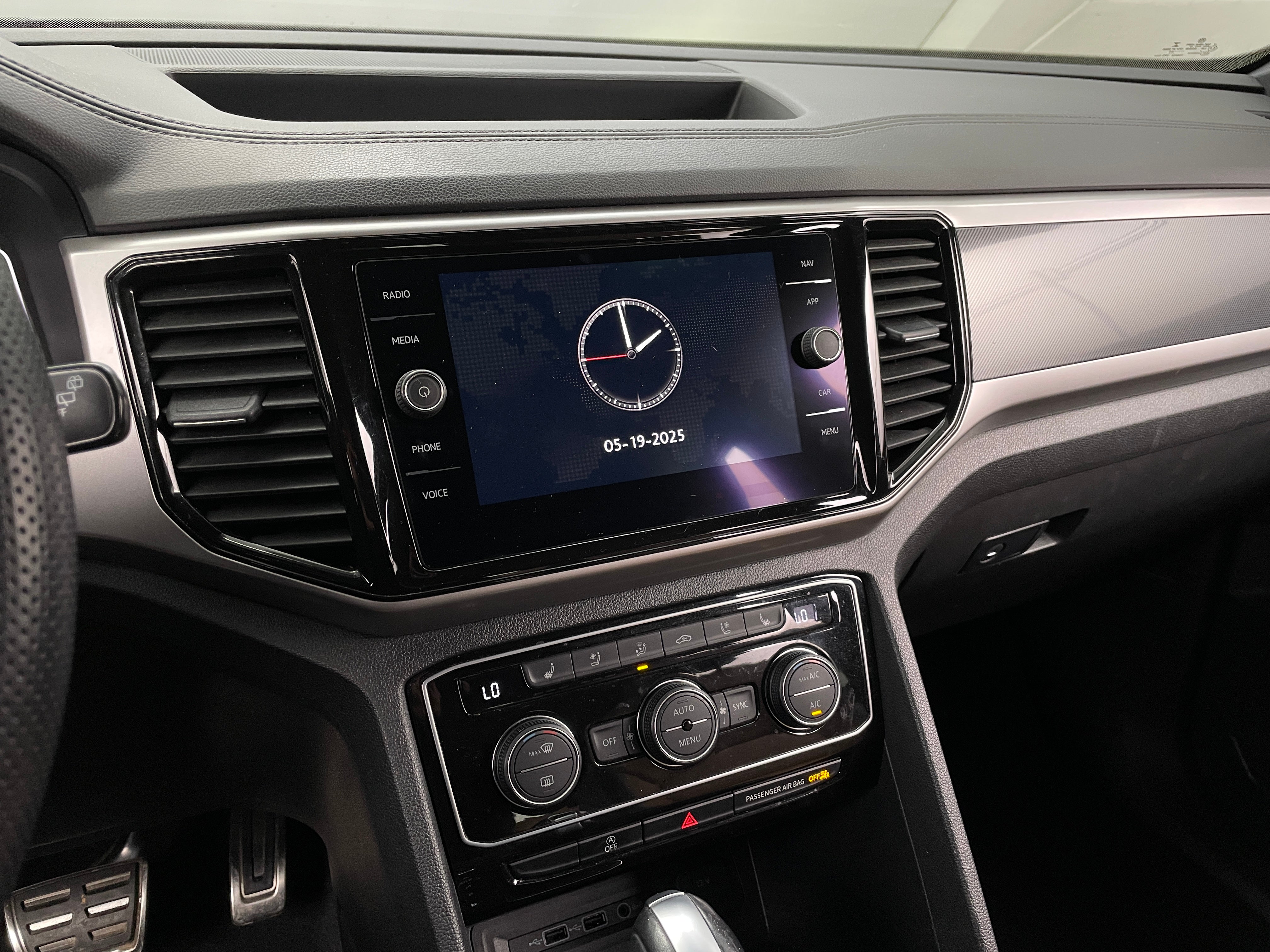 2020 Volkswagen Atlas SEL 3