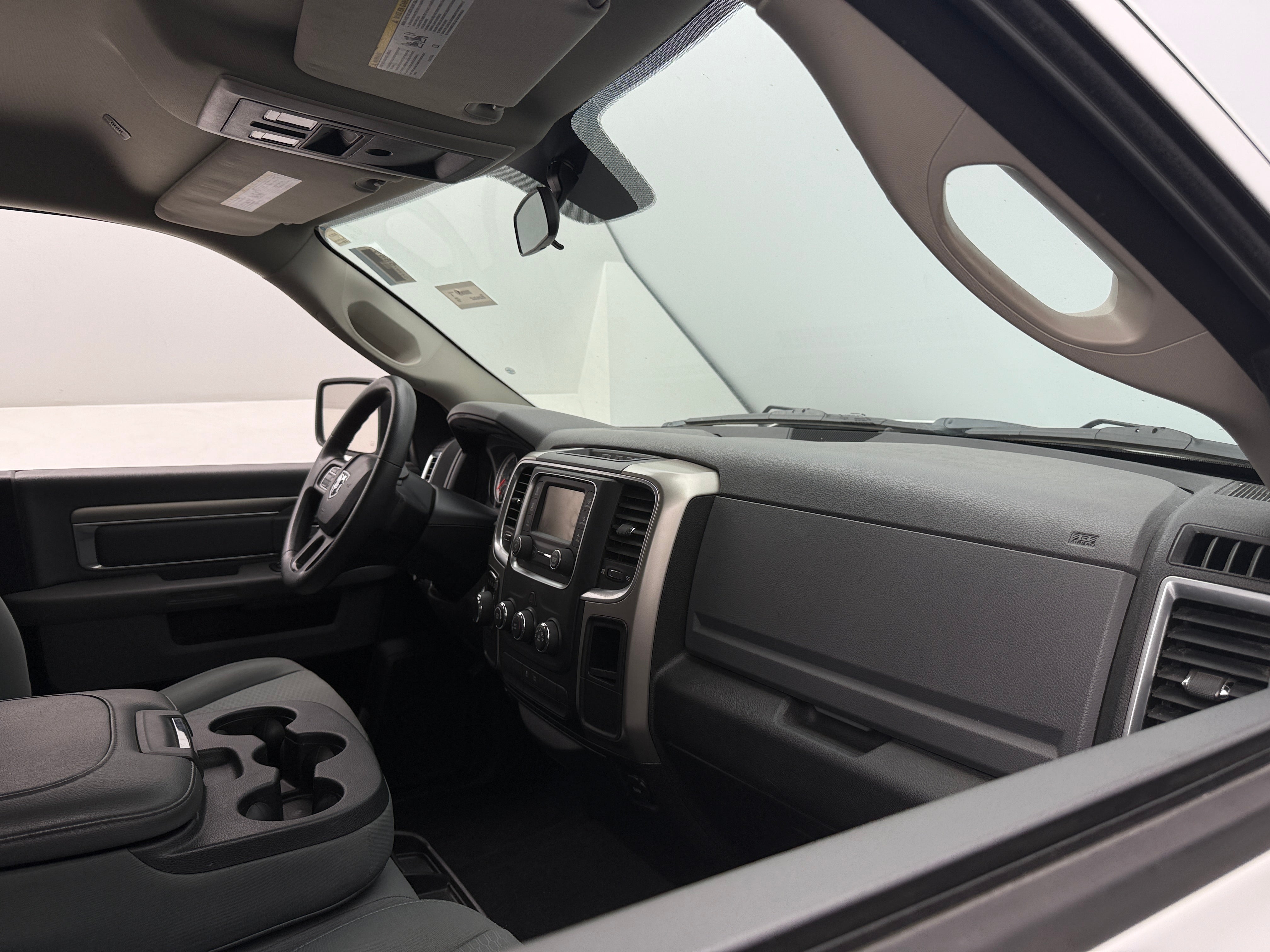 2019 RAM 1500 Classic SLT 3