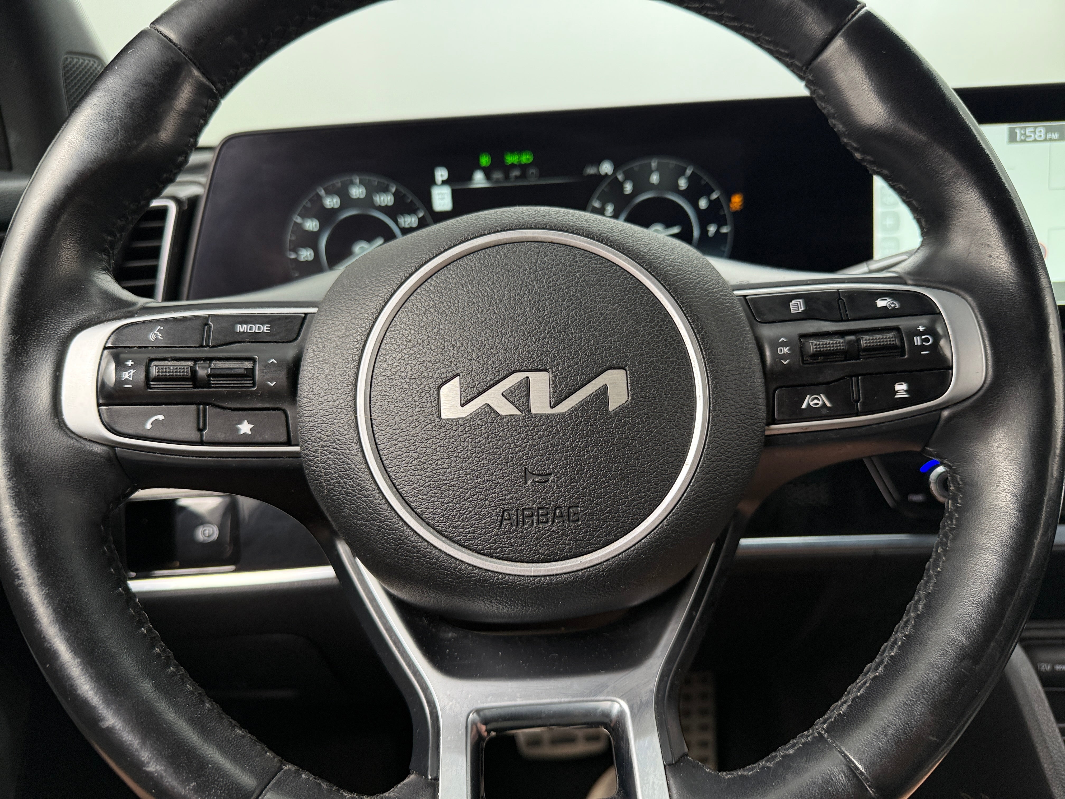 2023 Kia Sportage X-Pro Prestige 4