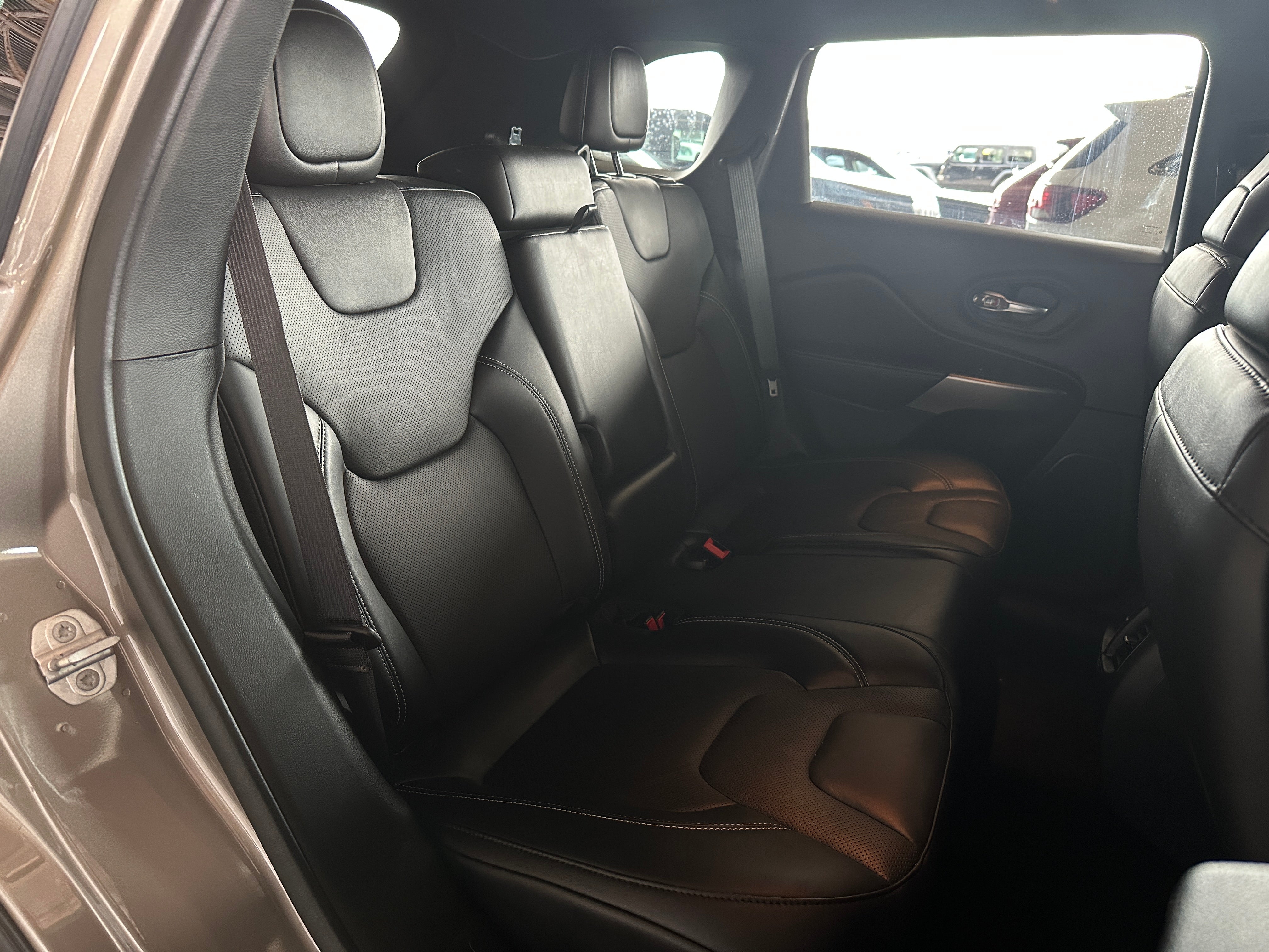 2021 Jeep Cherokee 80th Anniversary 5