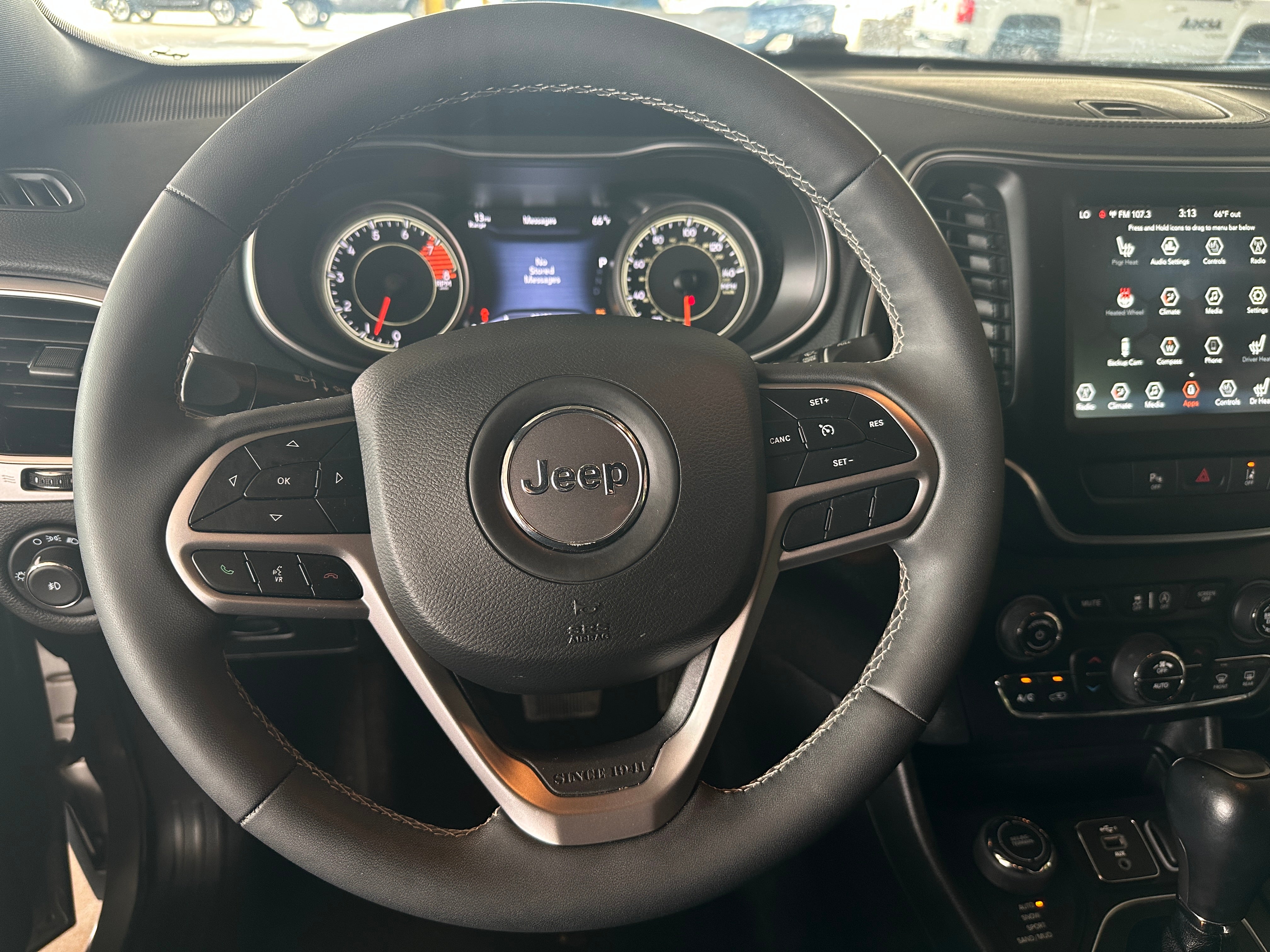 2021 Jeep Cherokee 80th Anniversary 4