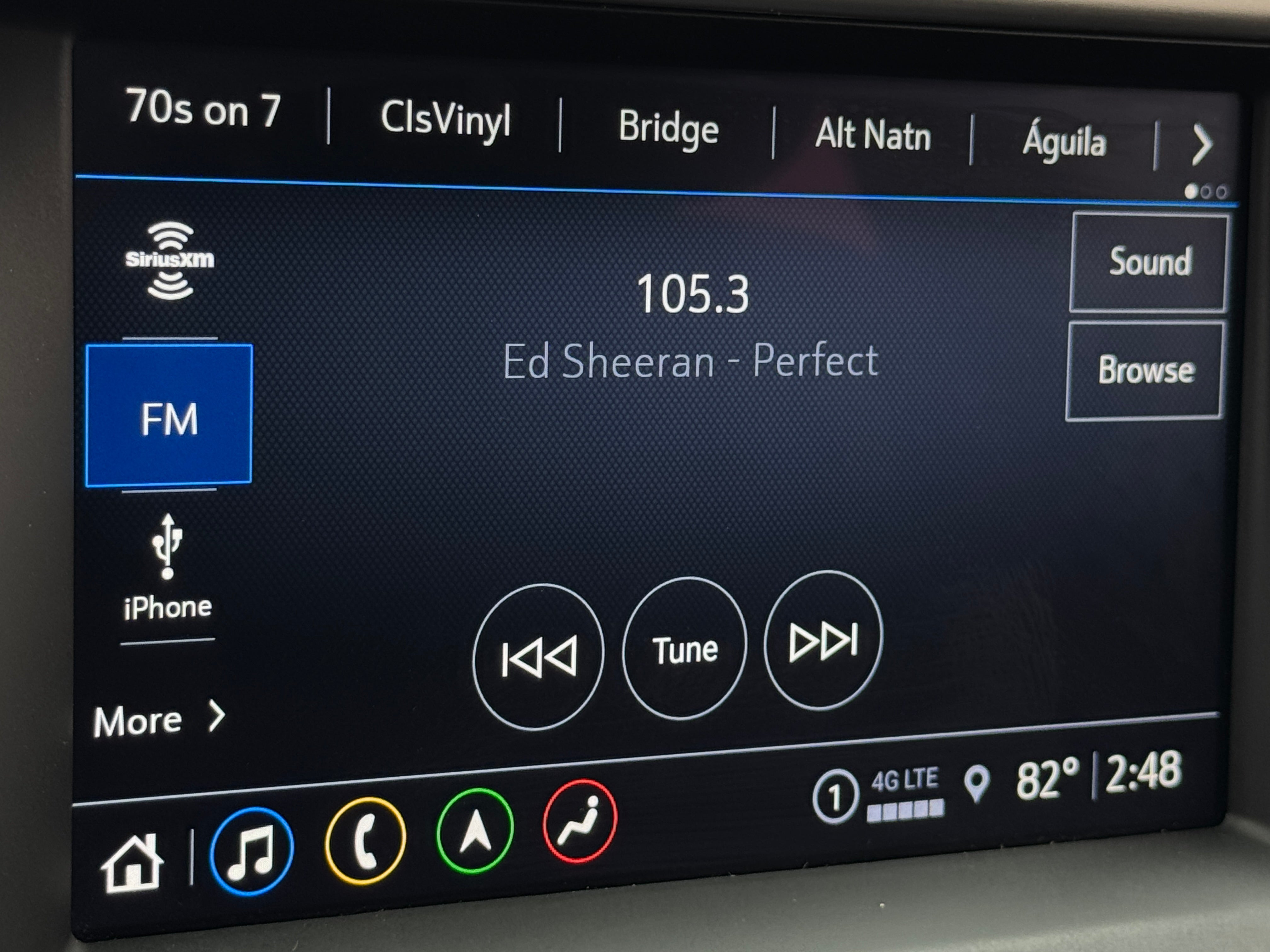 2023 GMC Acadia SLT 3