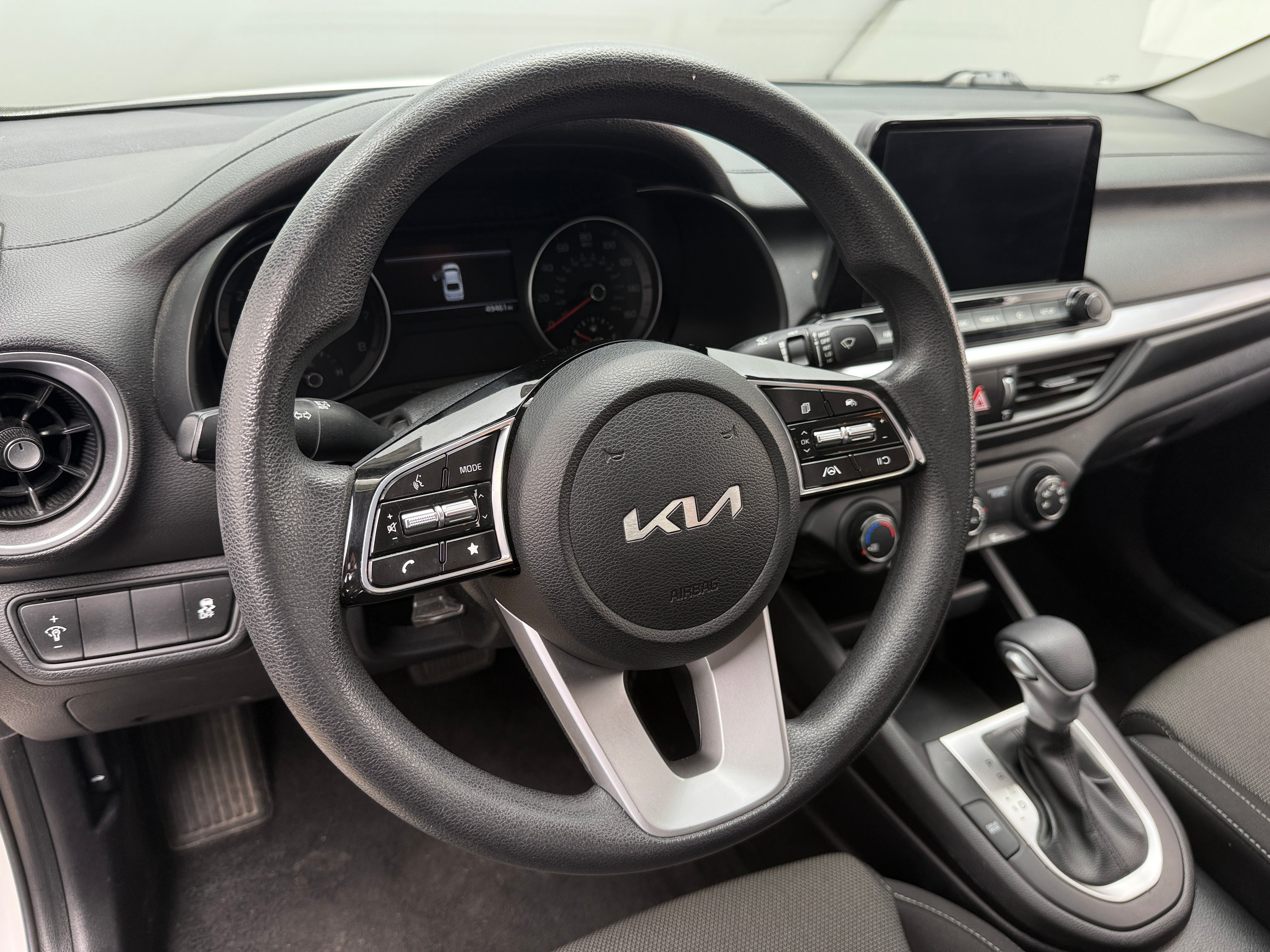 2023 Kia Forte LXS 5