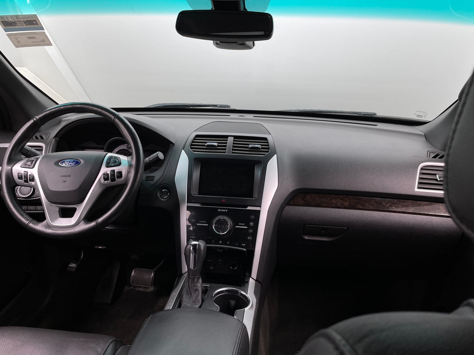 Thumbnail: 2015 Ford Explorer - 2