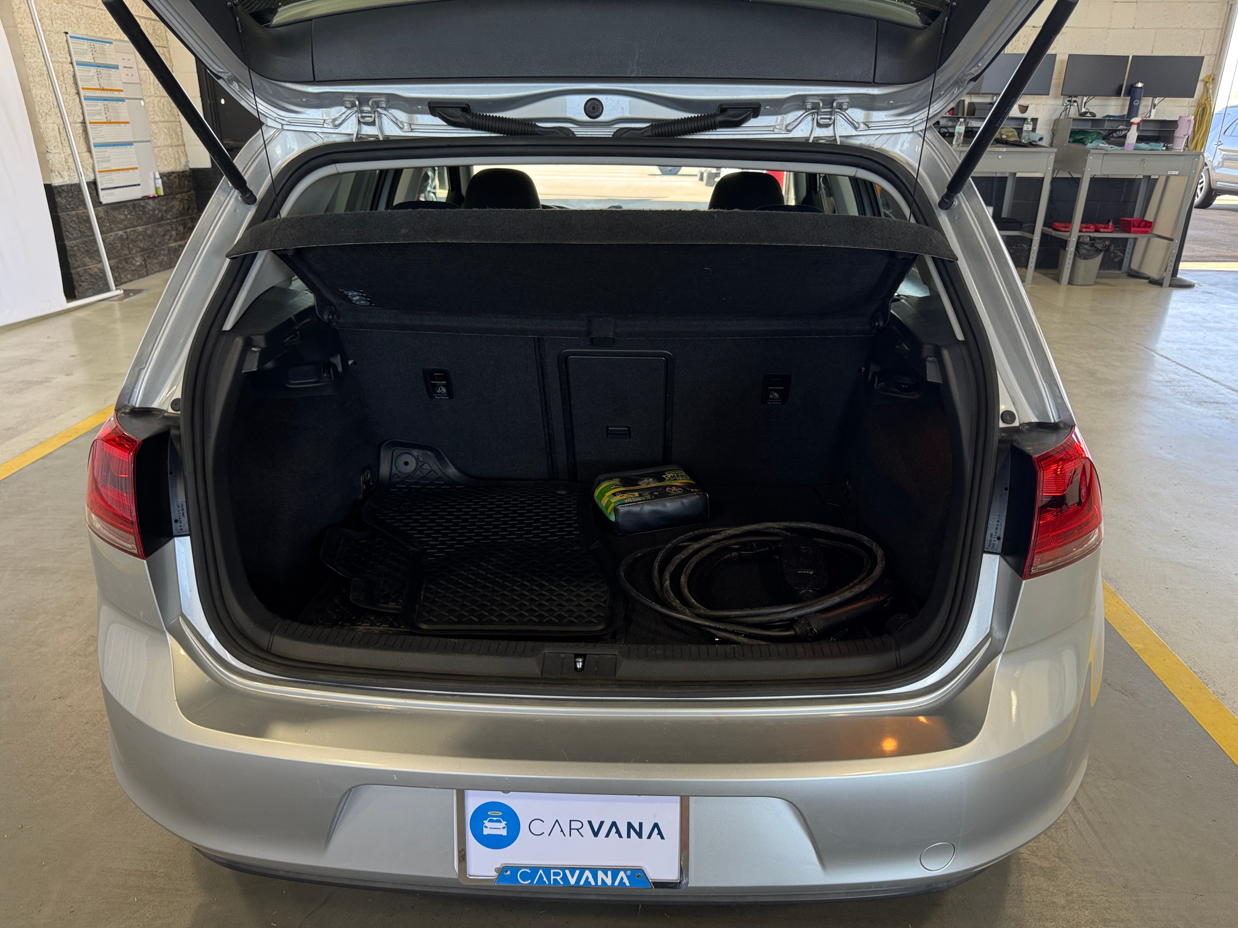 2016 Volkswagen e-Golf SE 7