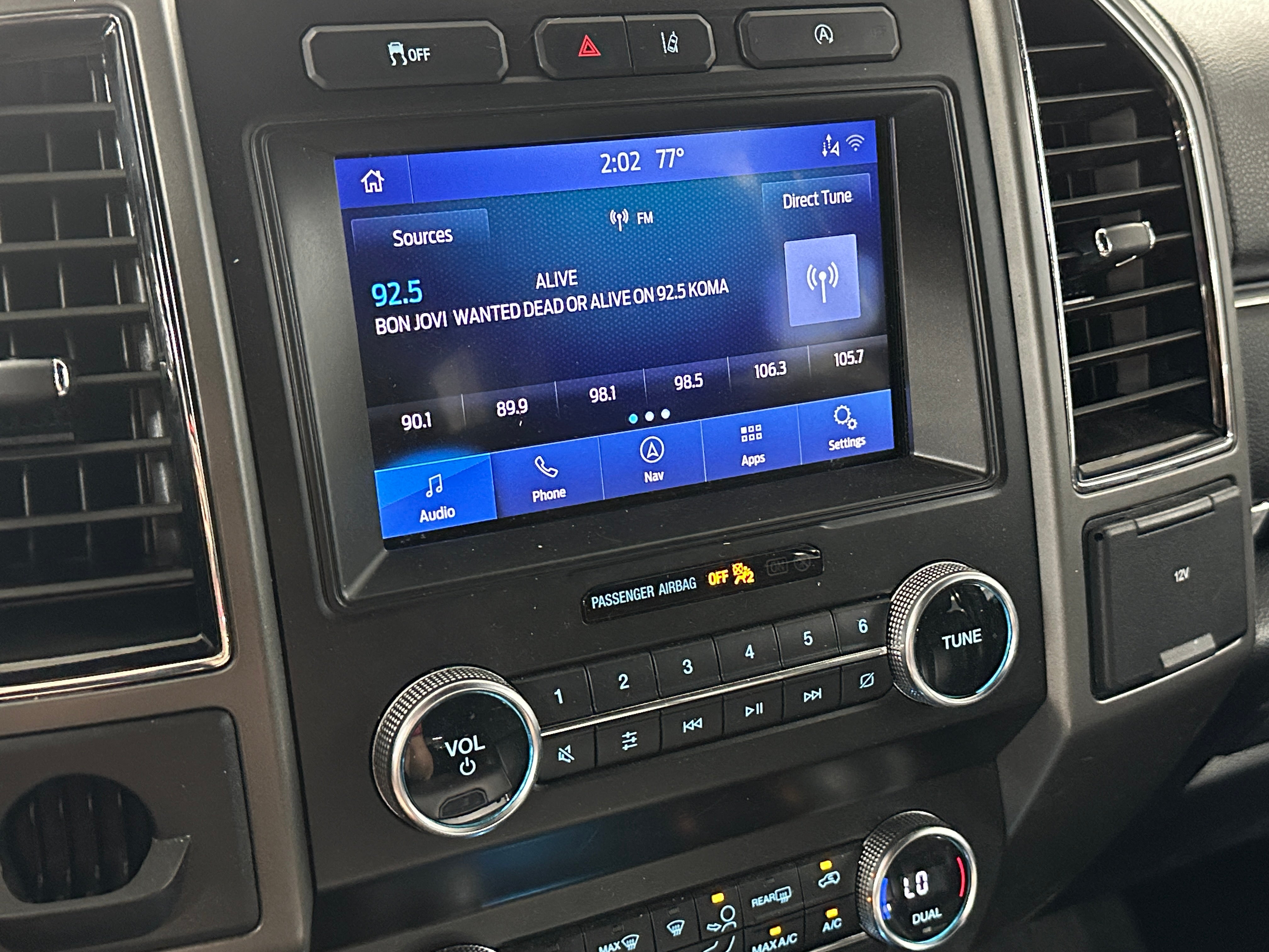 2021 Ford Expedition MAX XLT 4