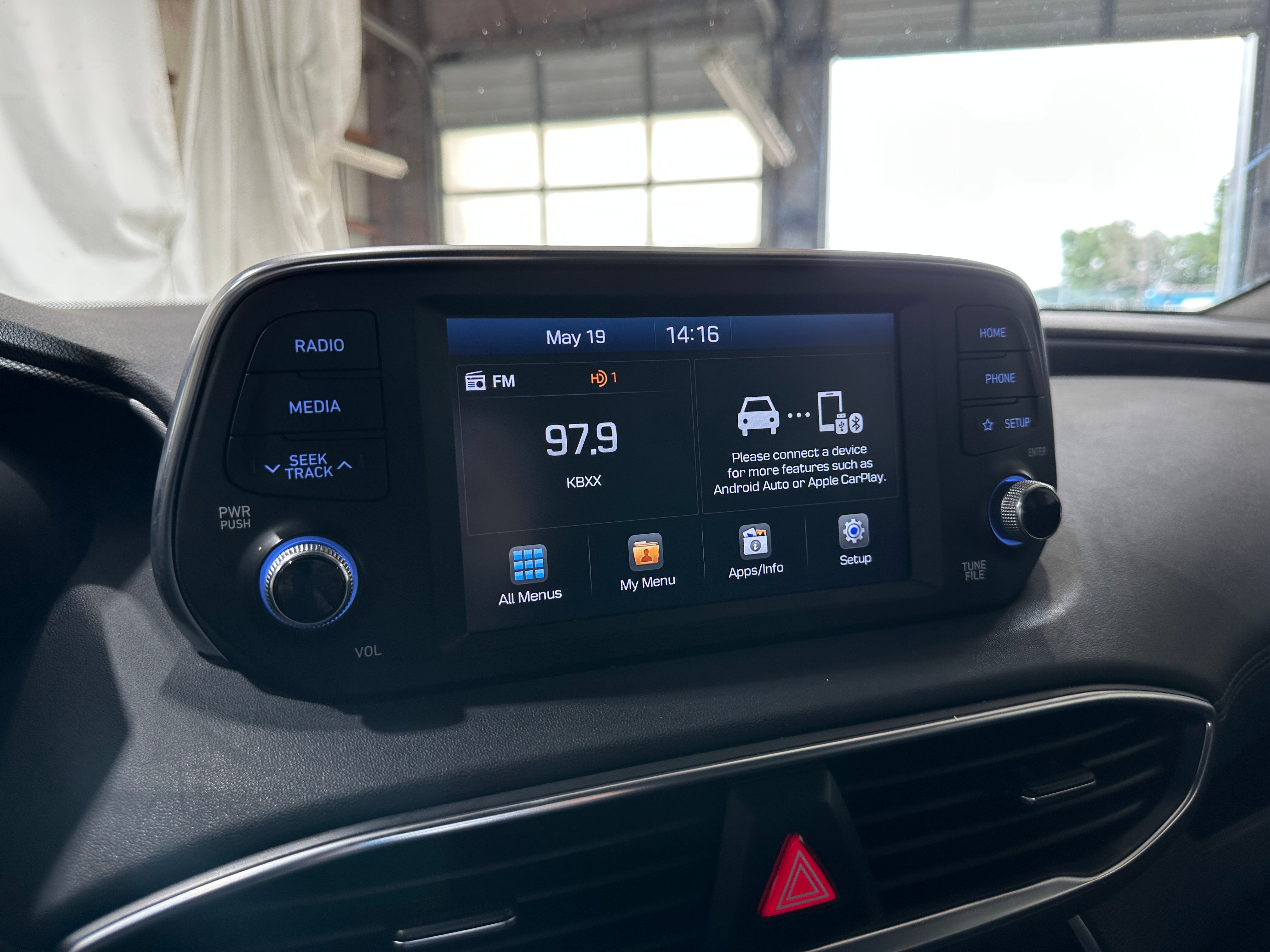 2019 Hyundai Santa Fe Limited 3