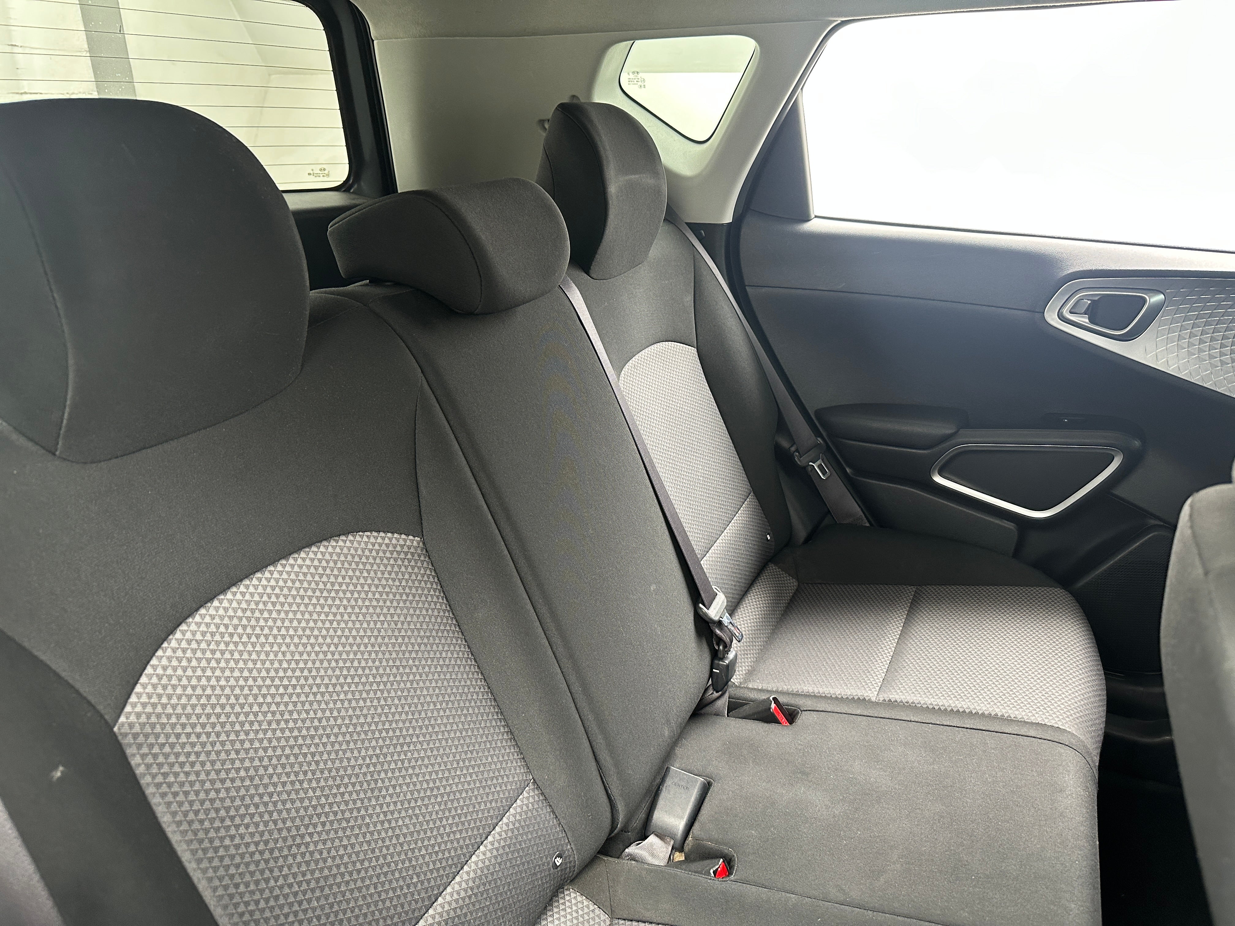 2020 Kia Soul LX 6