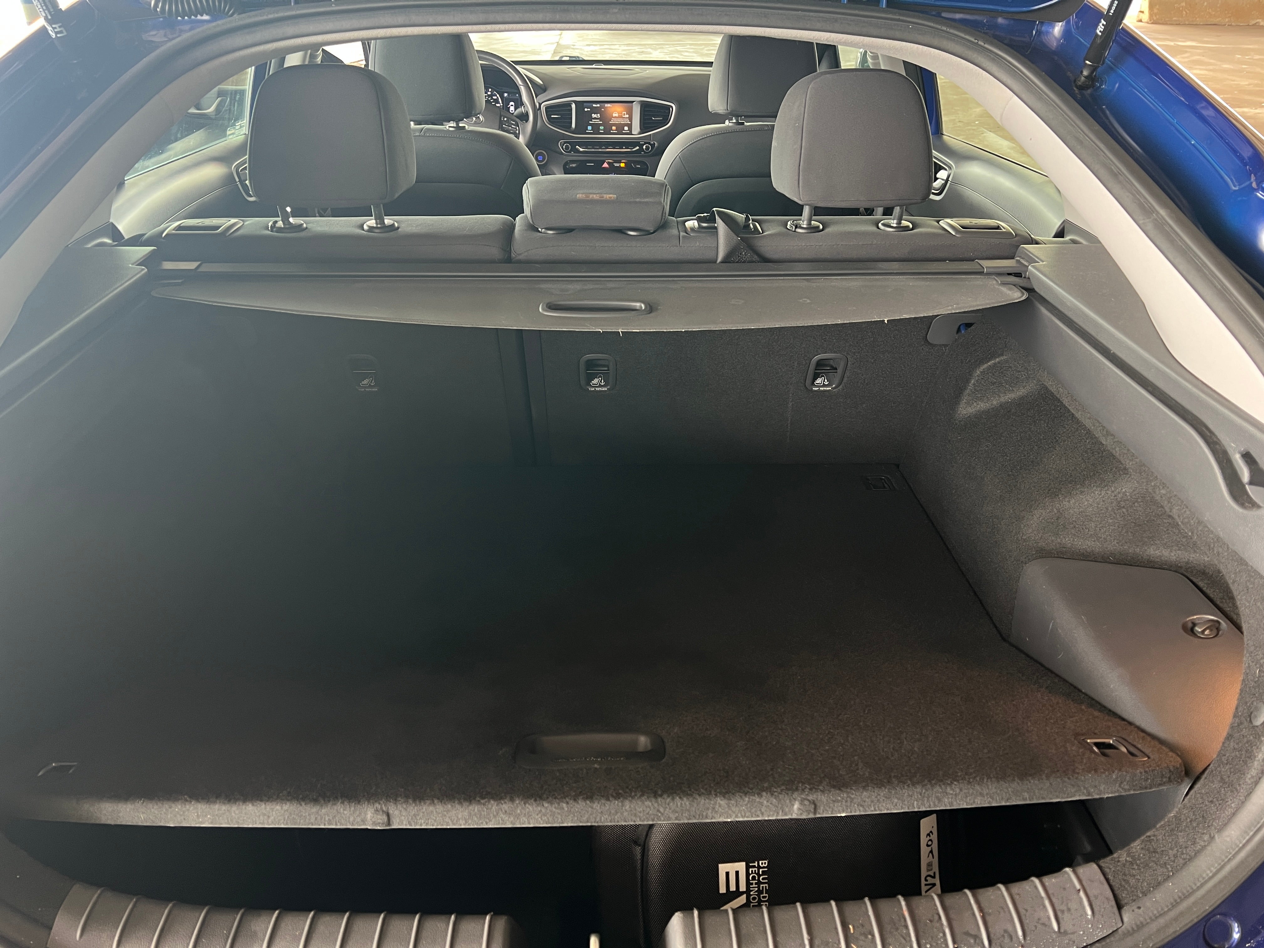 2019 Hyundai Ioniq SE 7