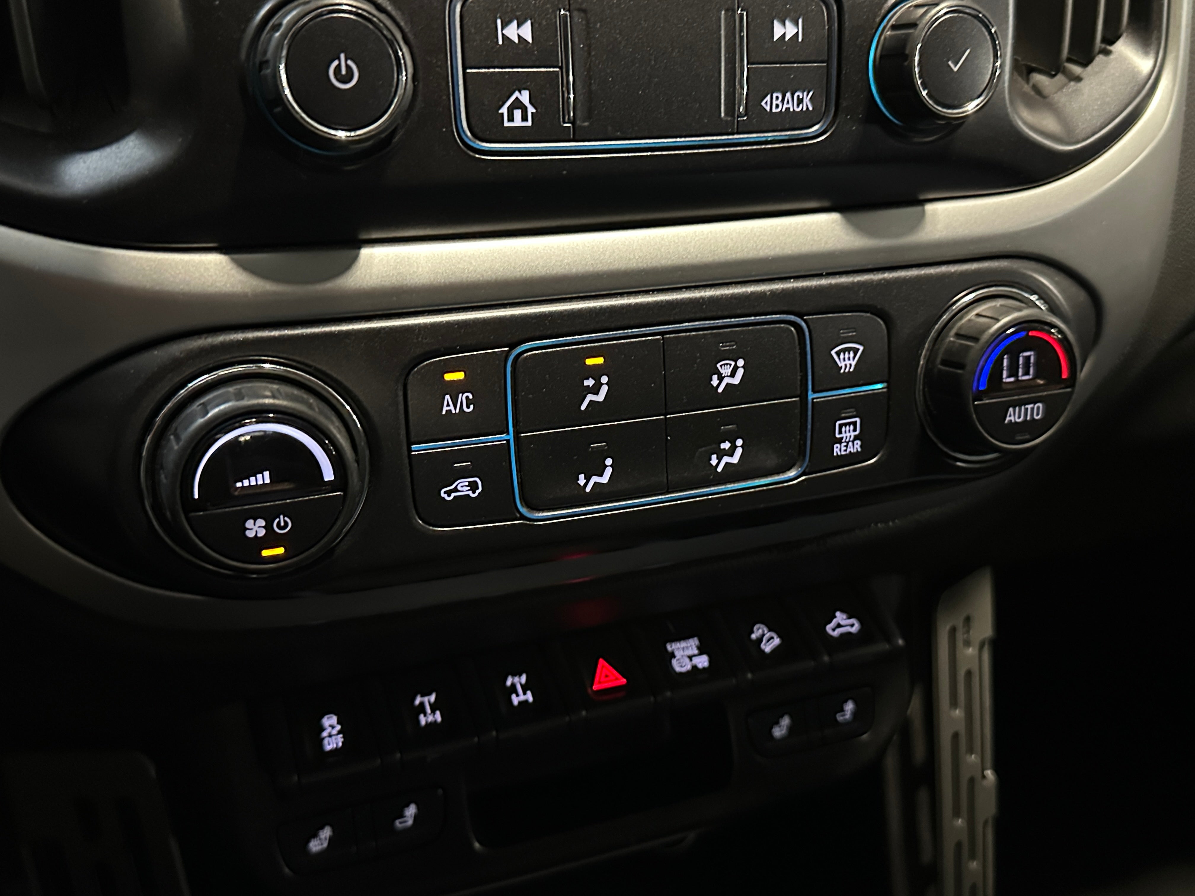 2021 Chevrolet Colorado ZR2 3