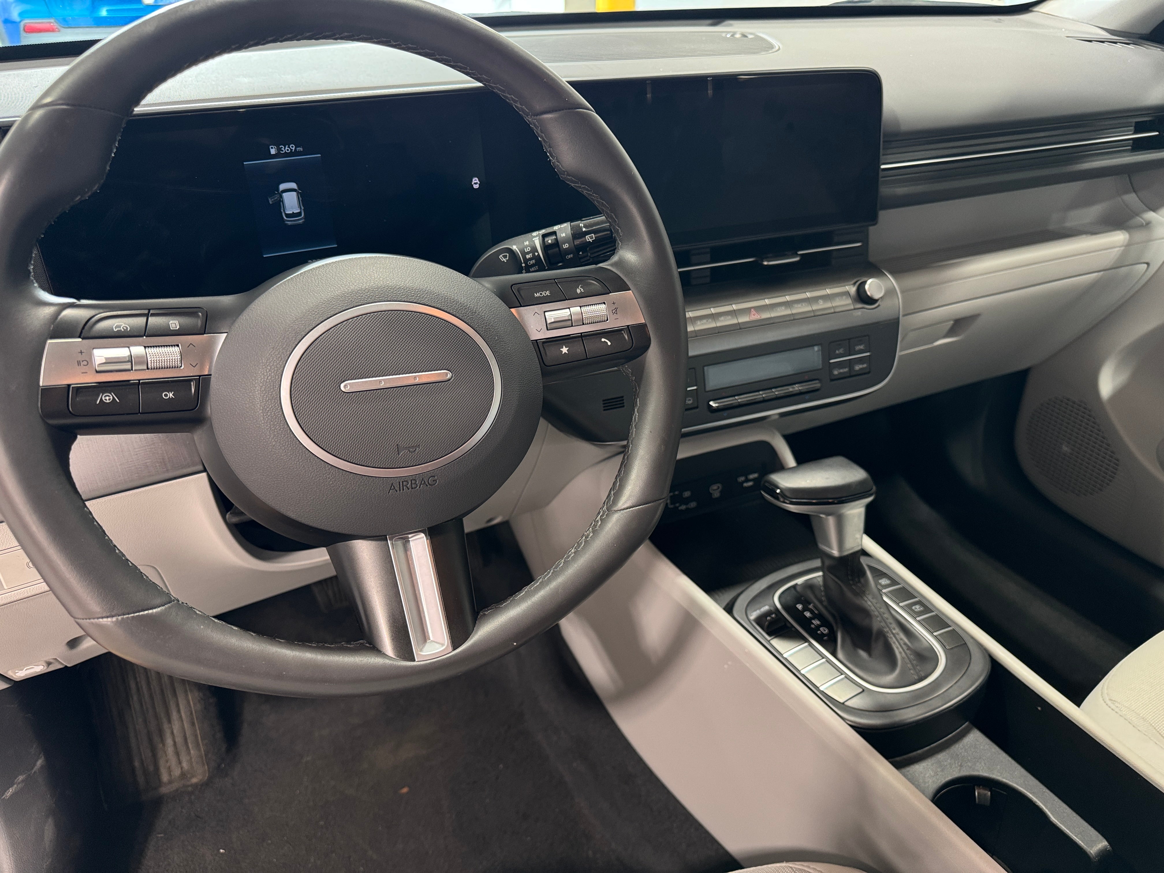 2024 Hyundai Kona SEL 3