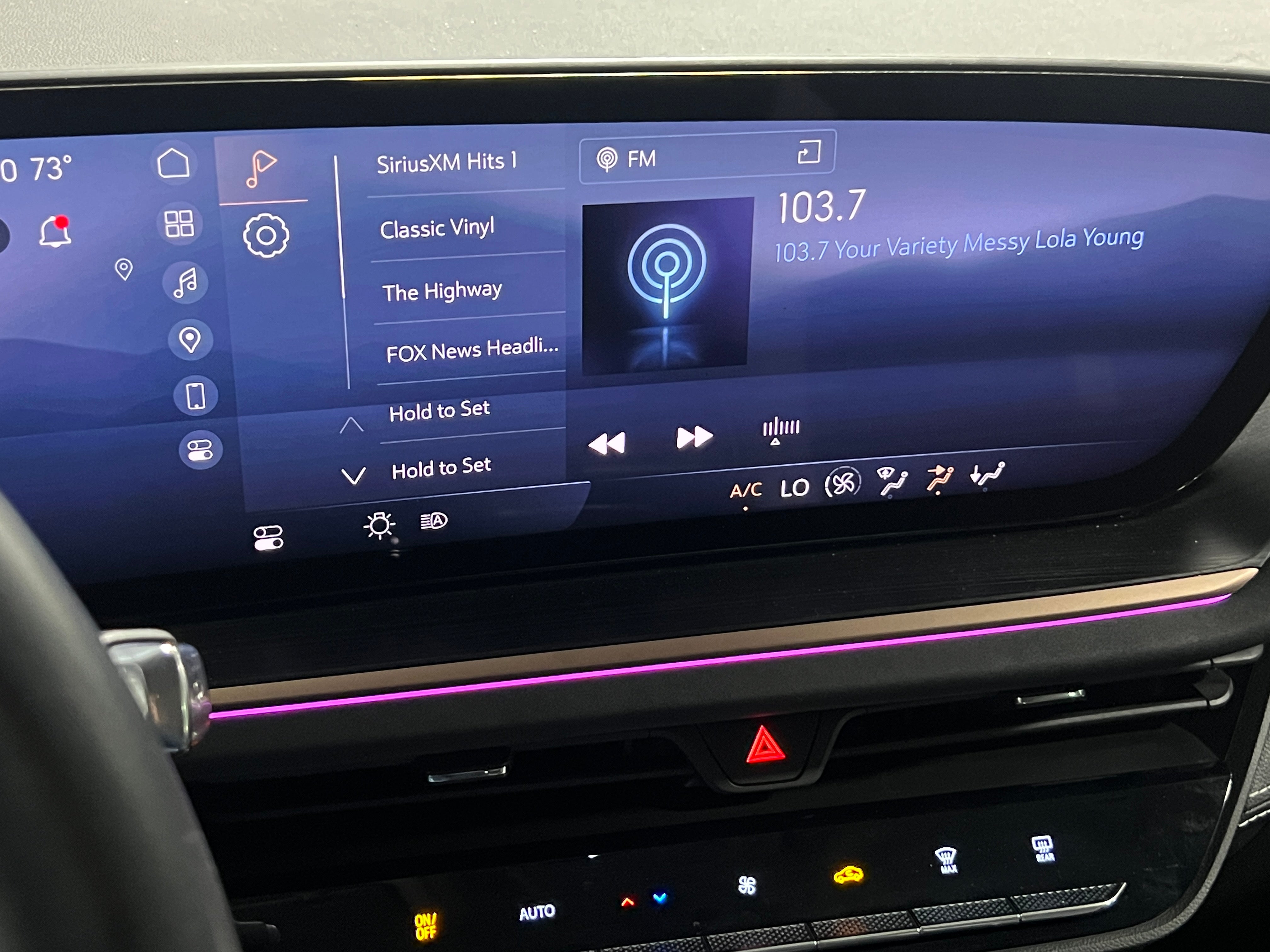 2024 Buick Envision Sport Touring 3