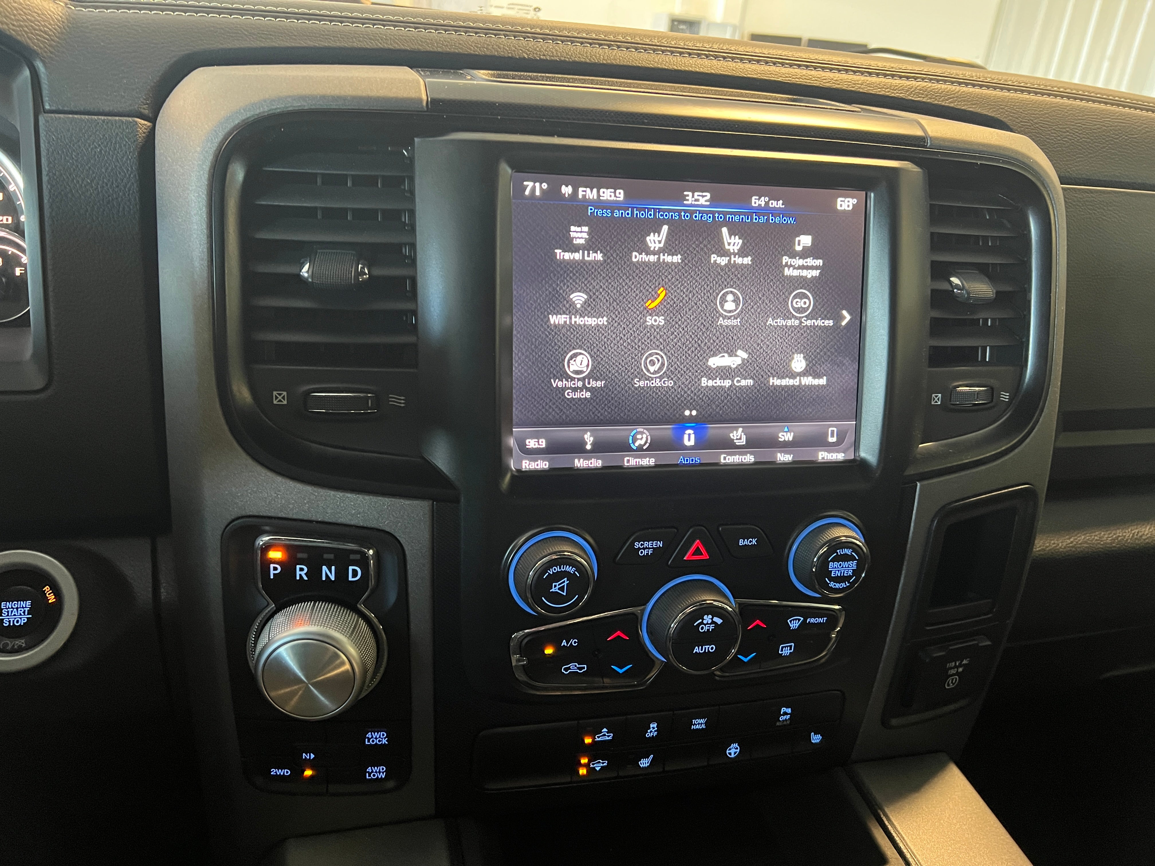 2018 RAM 1500 Rebel 4