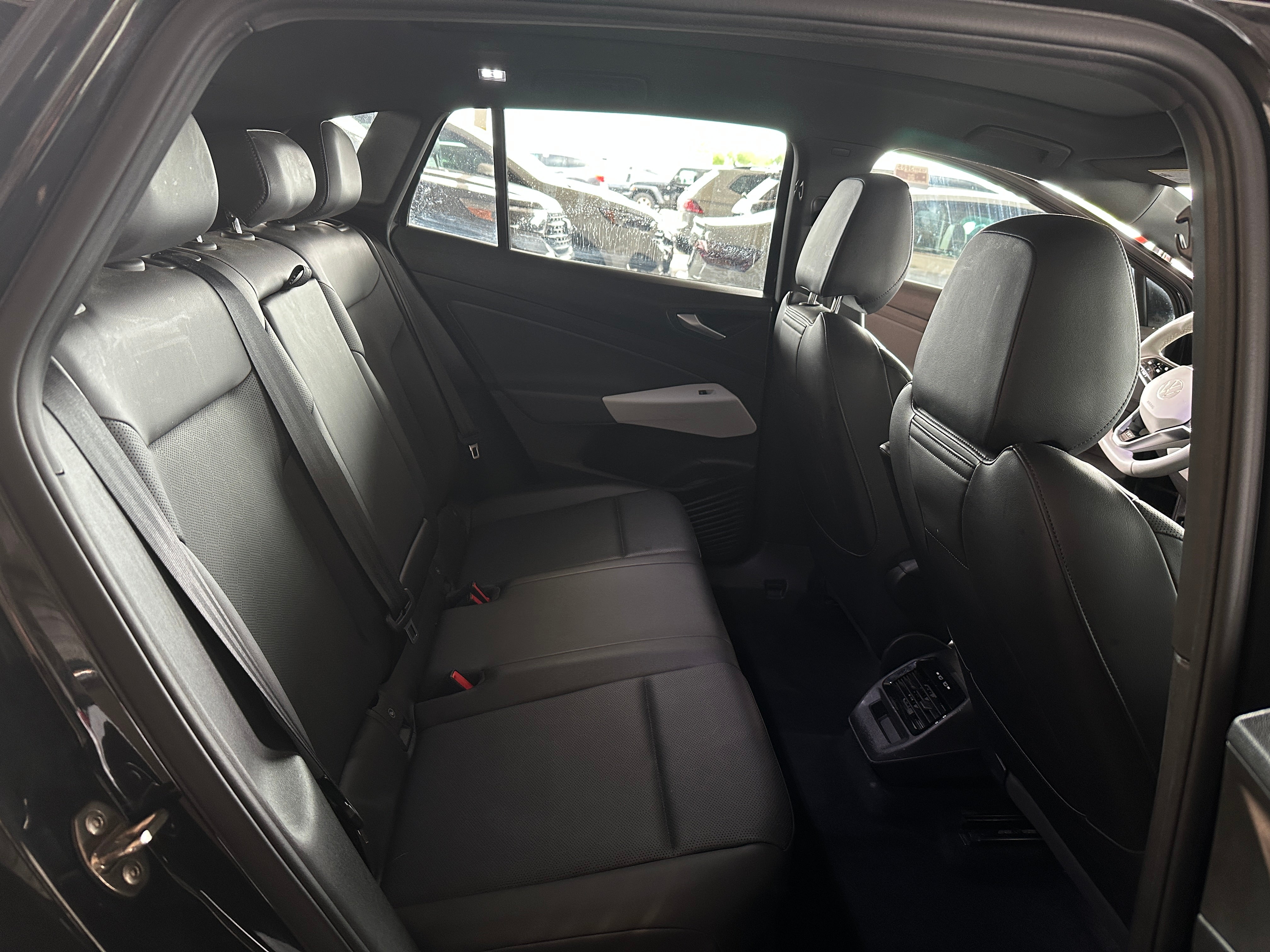 2021 Volkswagen ID.4 S 5