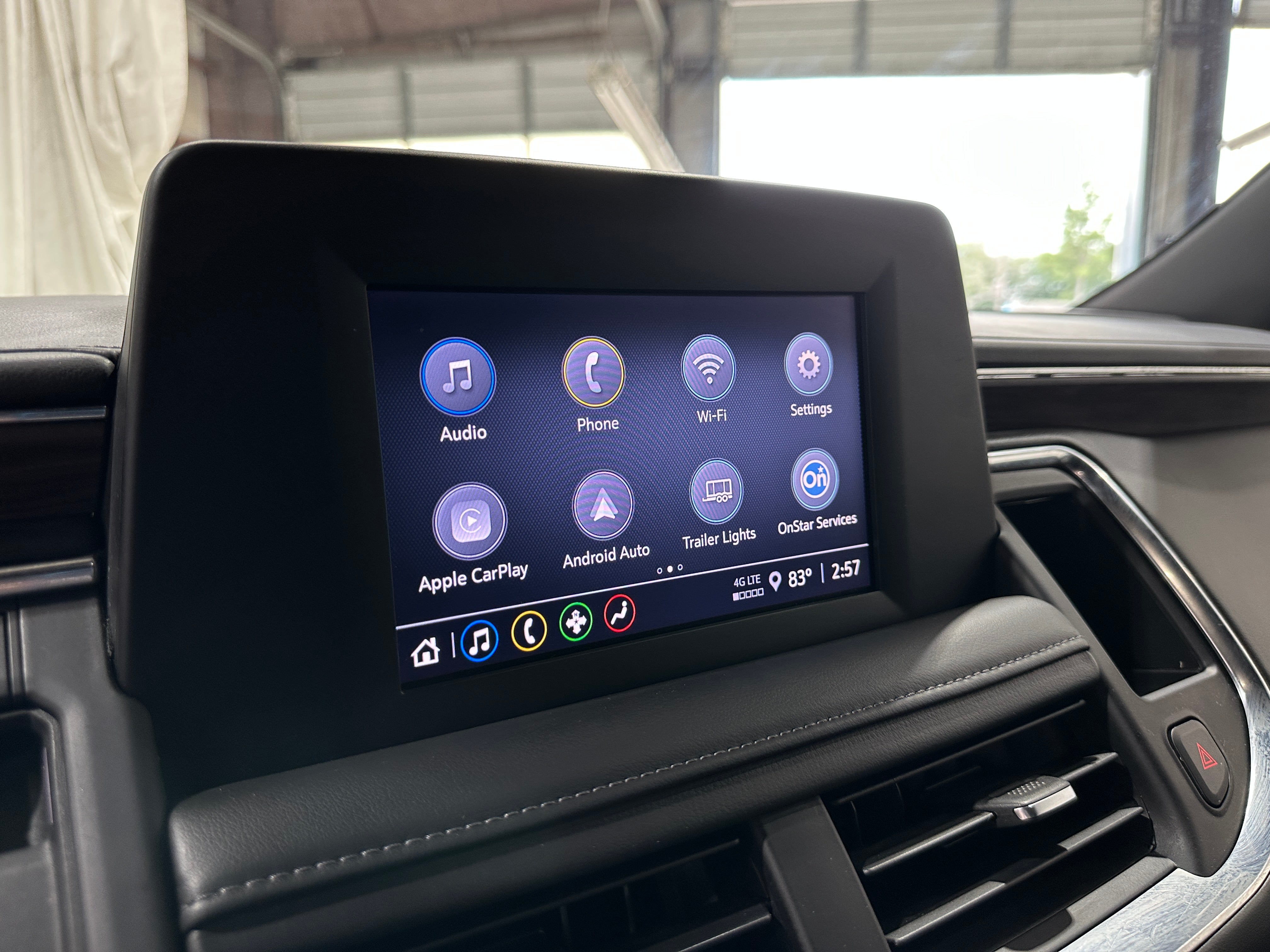 2023 Chevrolet Suburban LS 4