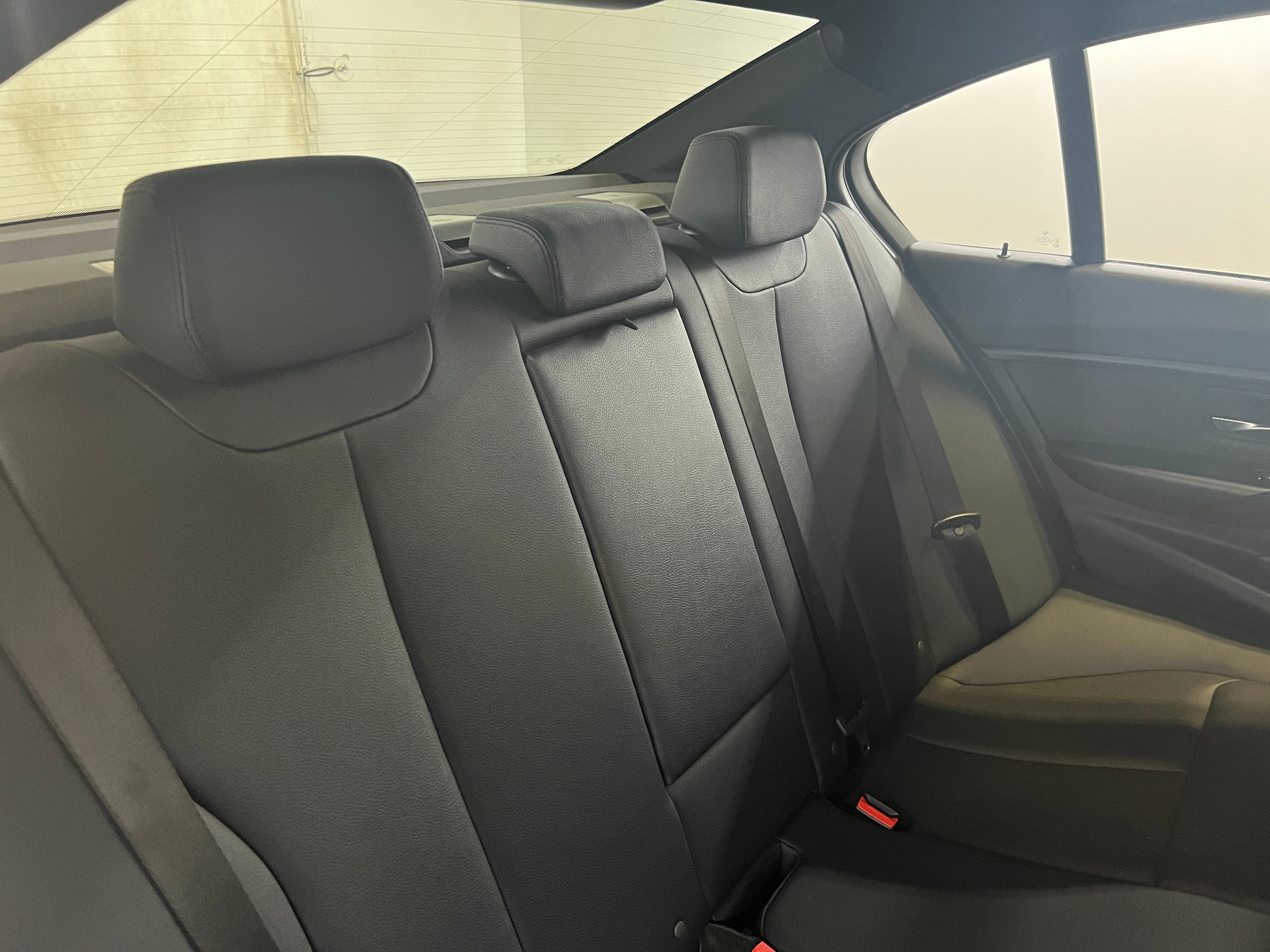 2018 BMW 3 Series 320i xDrive 5