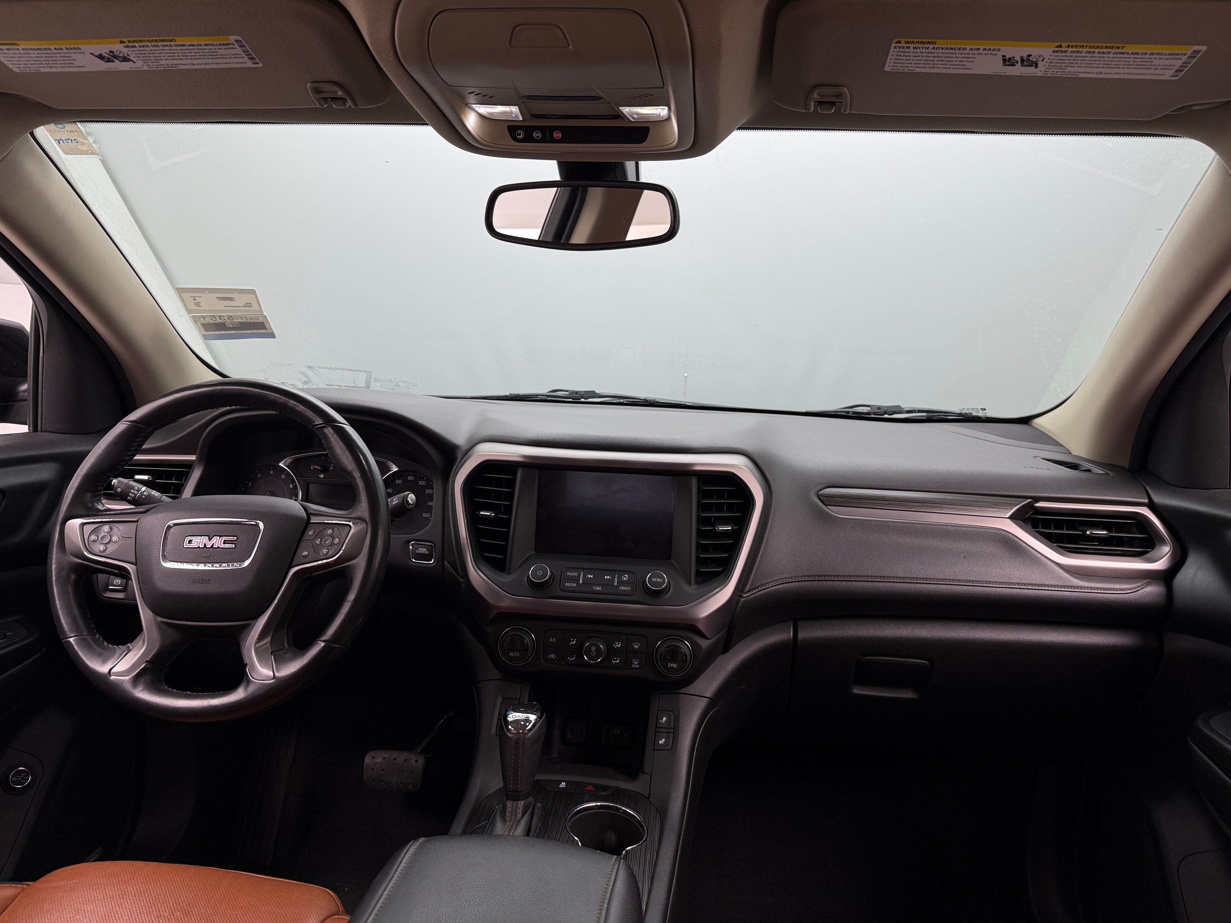 2017 GMC Acadia SLT 2