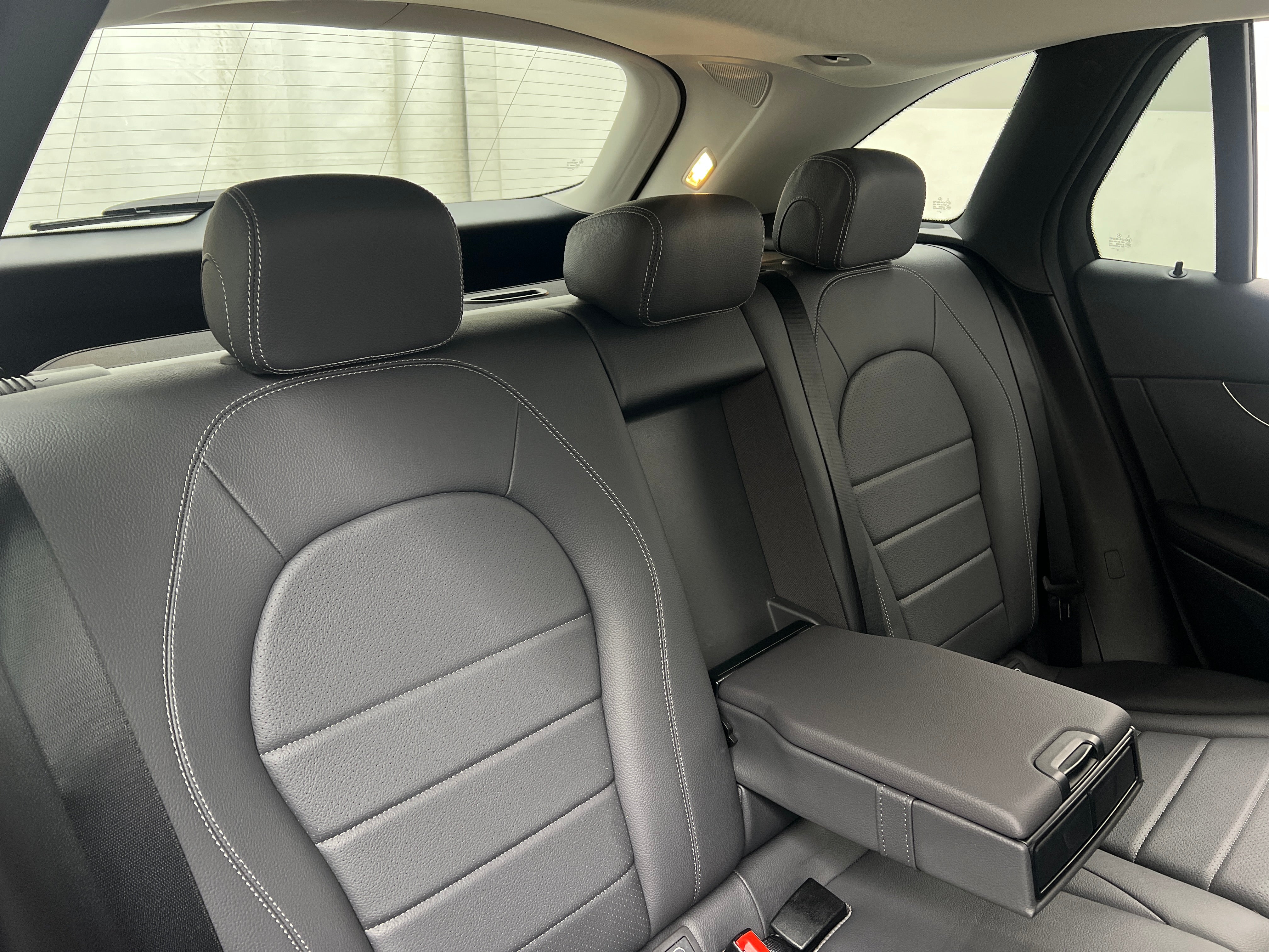 2021 Mercedes-Benz GLC 300 5