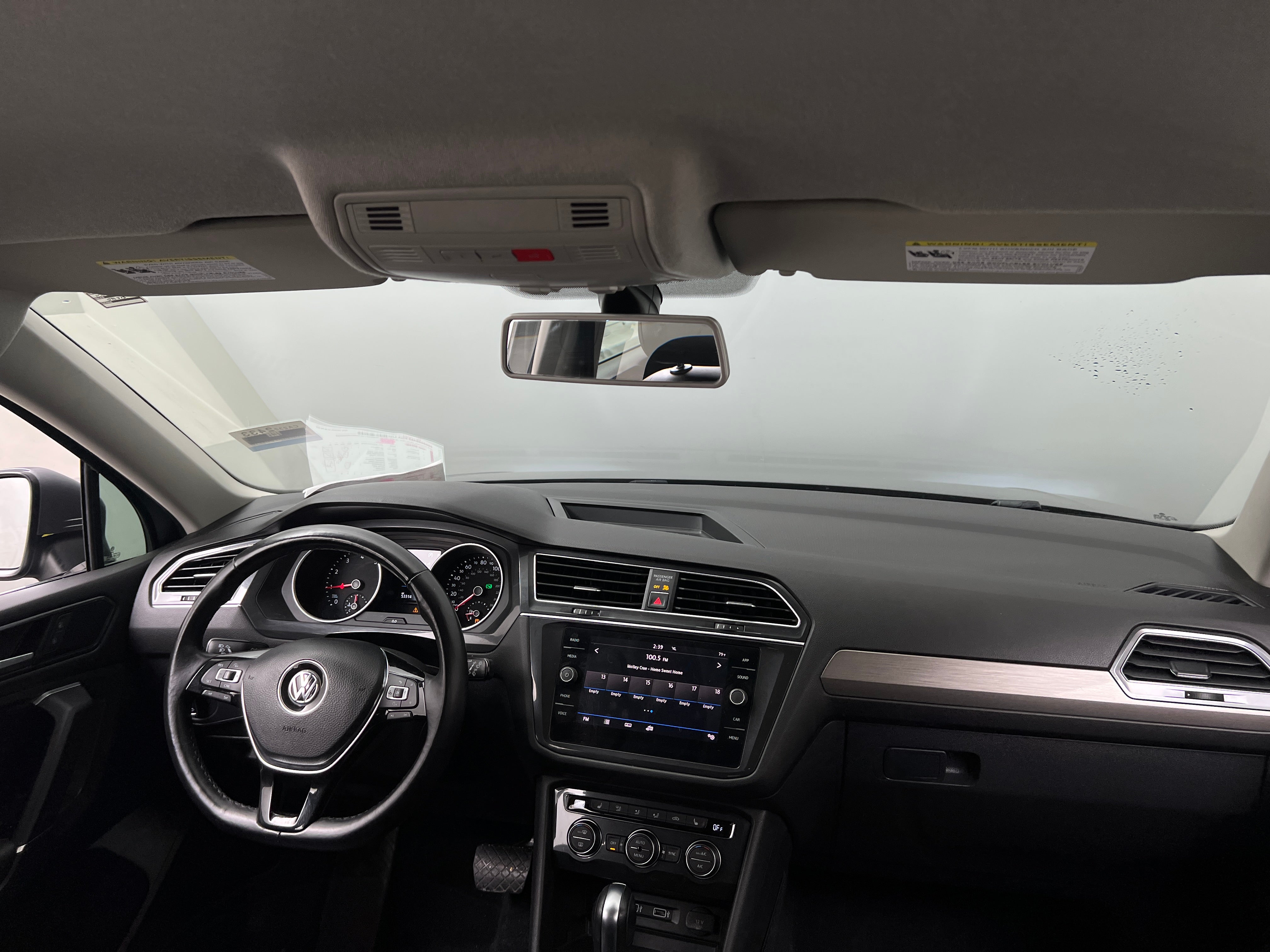 2018 Volkswagen Tiguan SEL 2