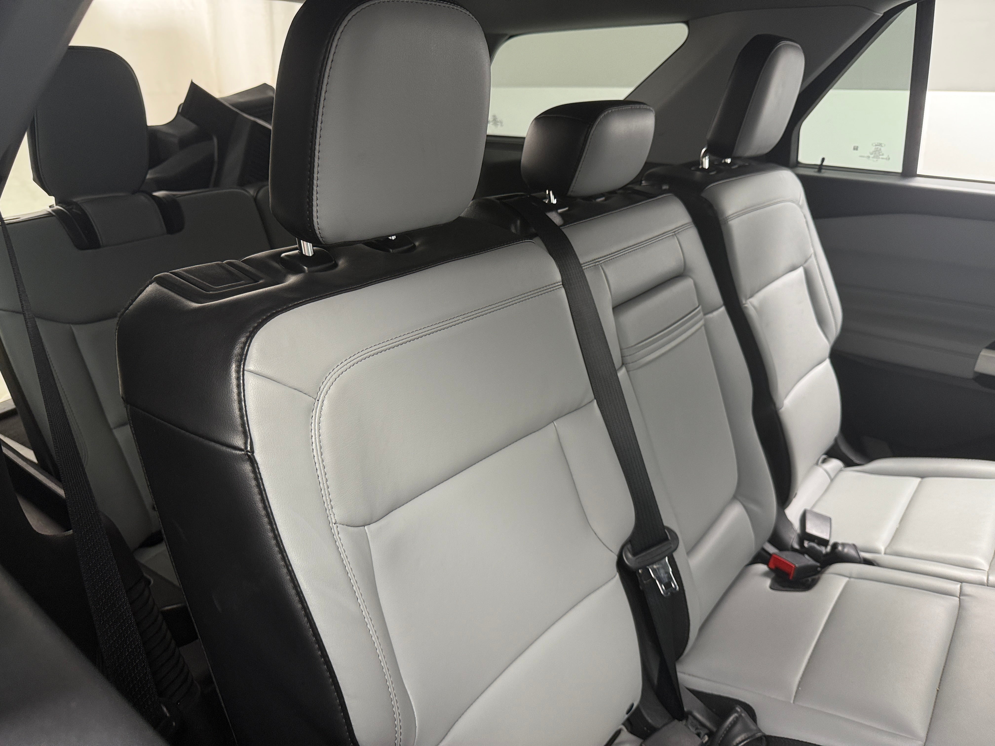 2021 Ford Explorer XLT 6