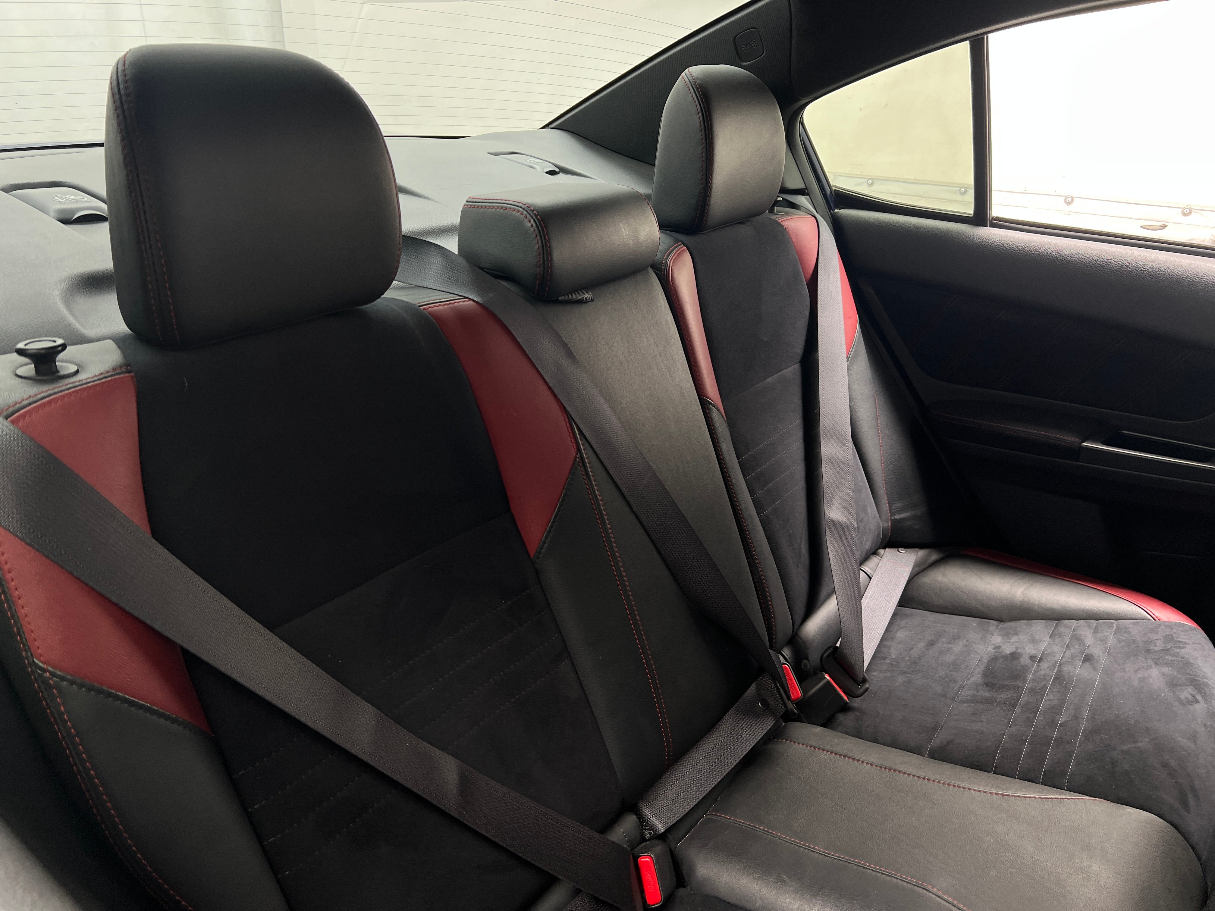 2016 Subaru WRX STI 6