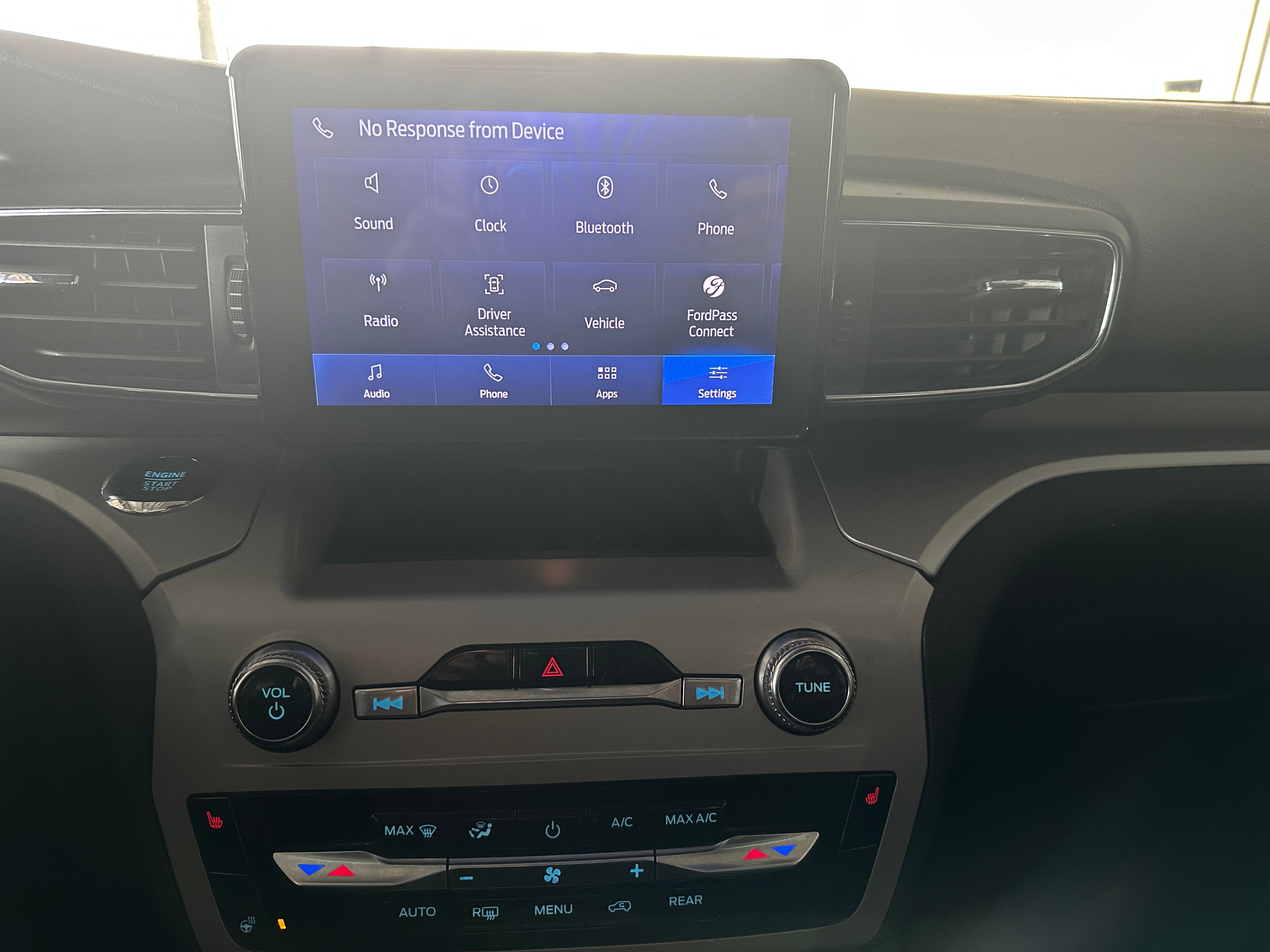 2024 Ford Explorer XLT 4