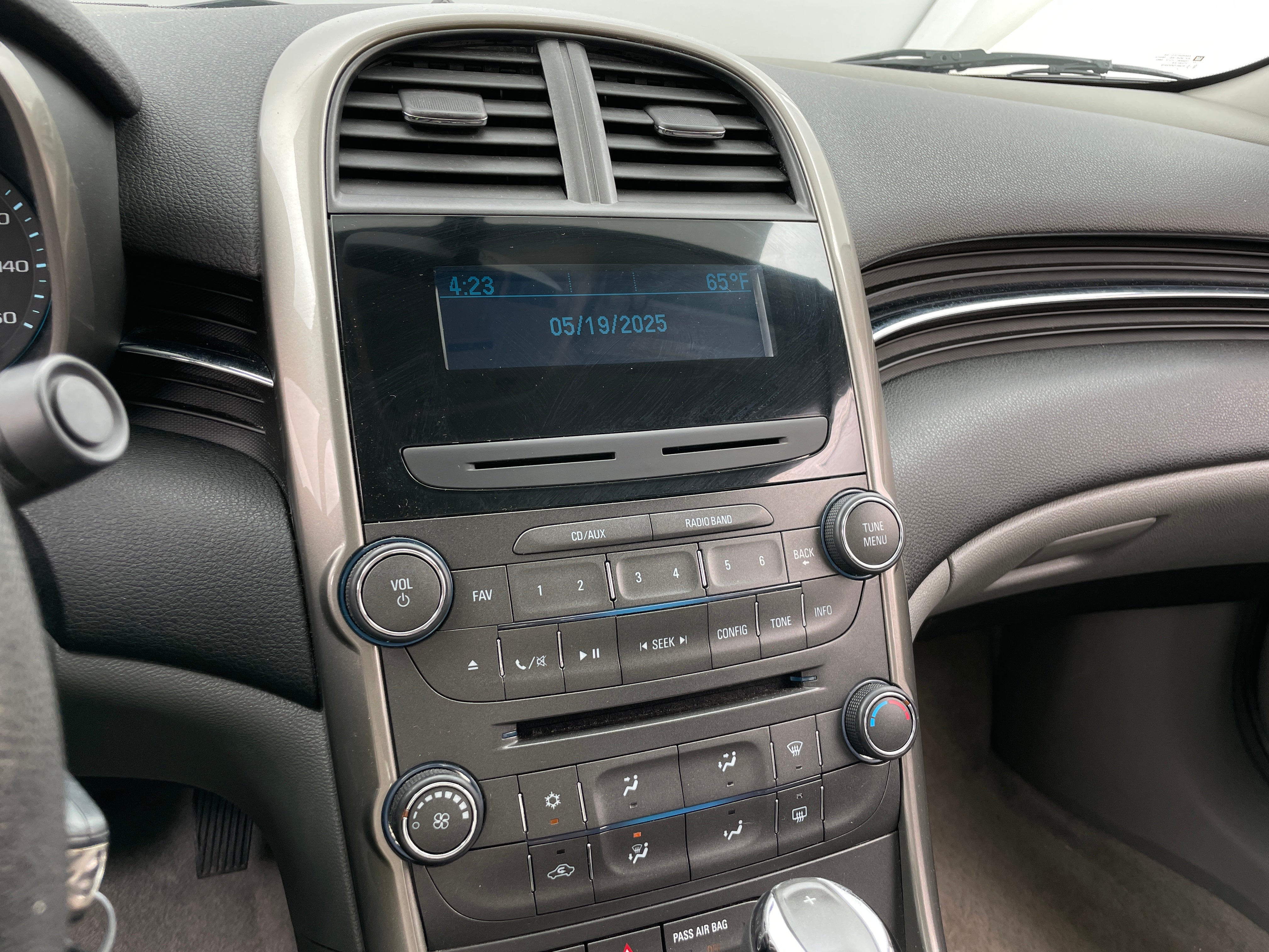 2013 Chevrolet Malibu LS 4