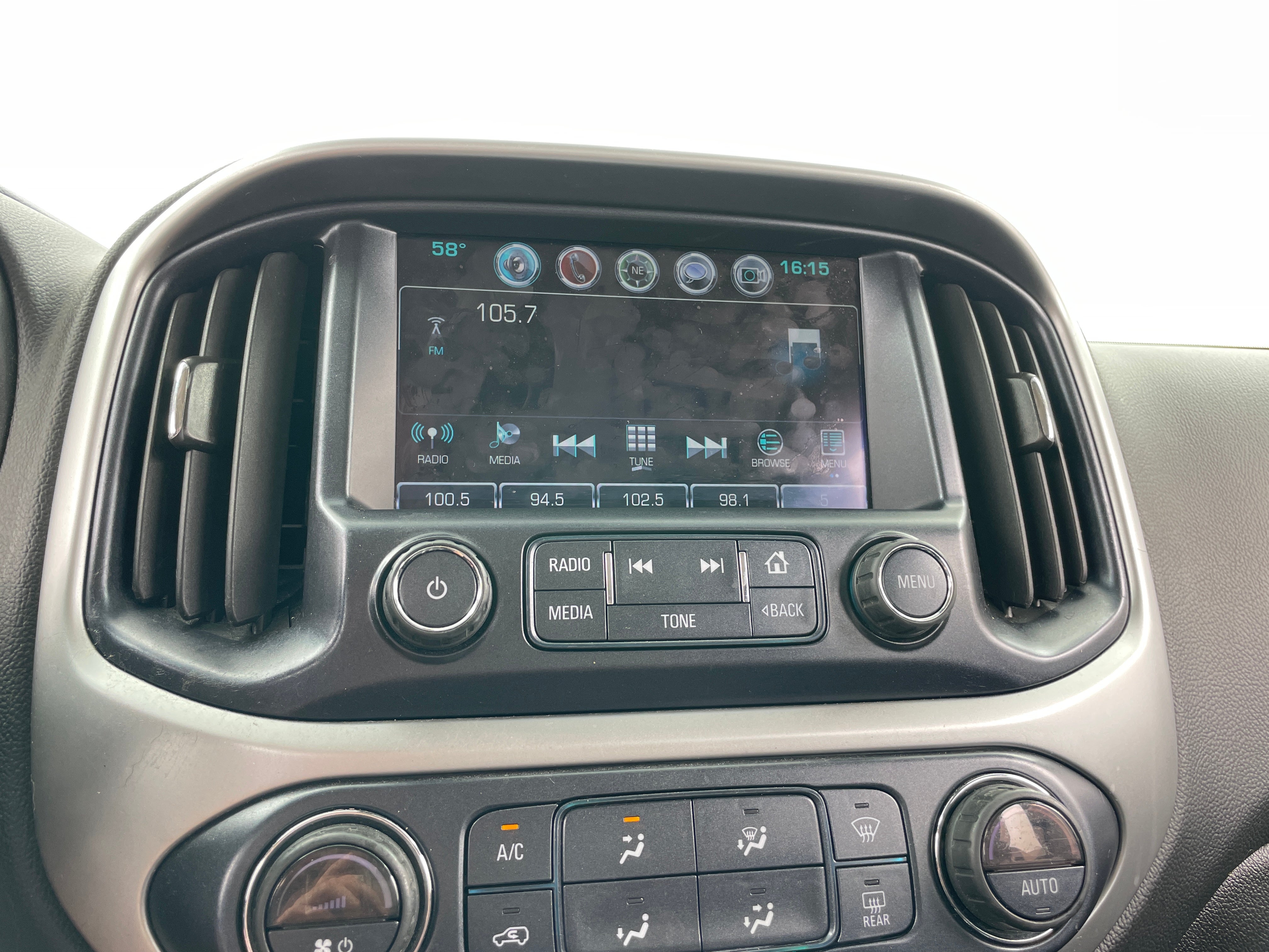 2018 Chevrolet Colorado ZR2 3