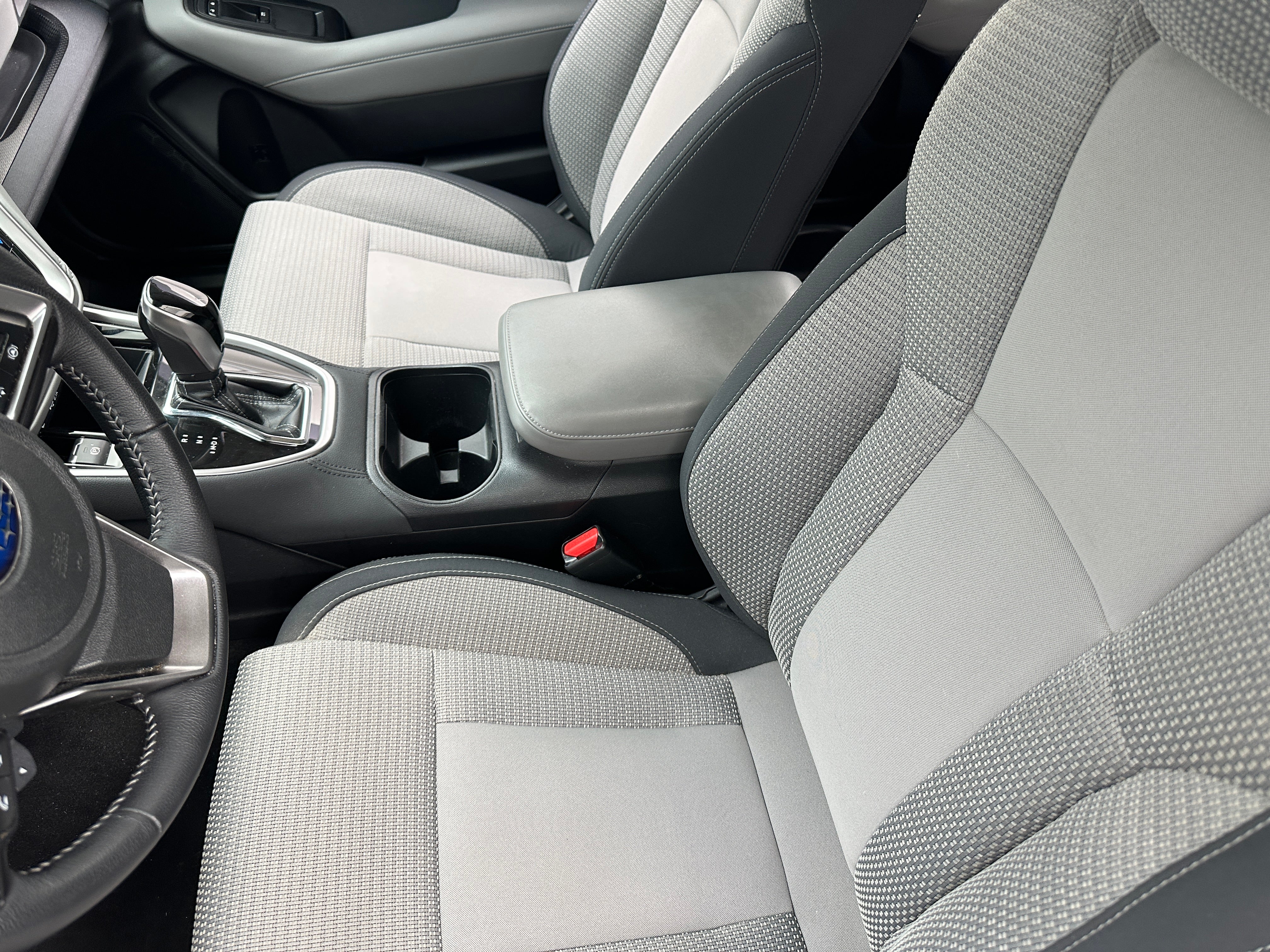 2020 Subaru Outback Premium 2