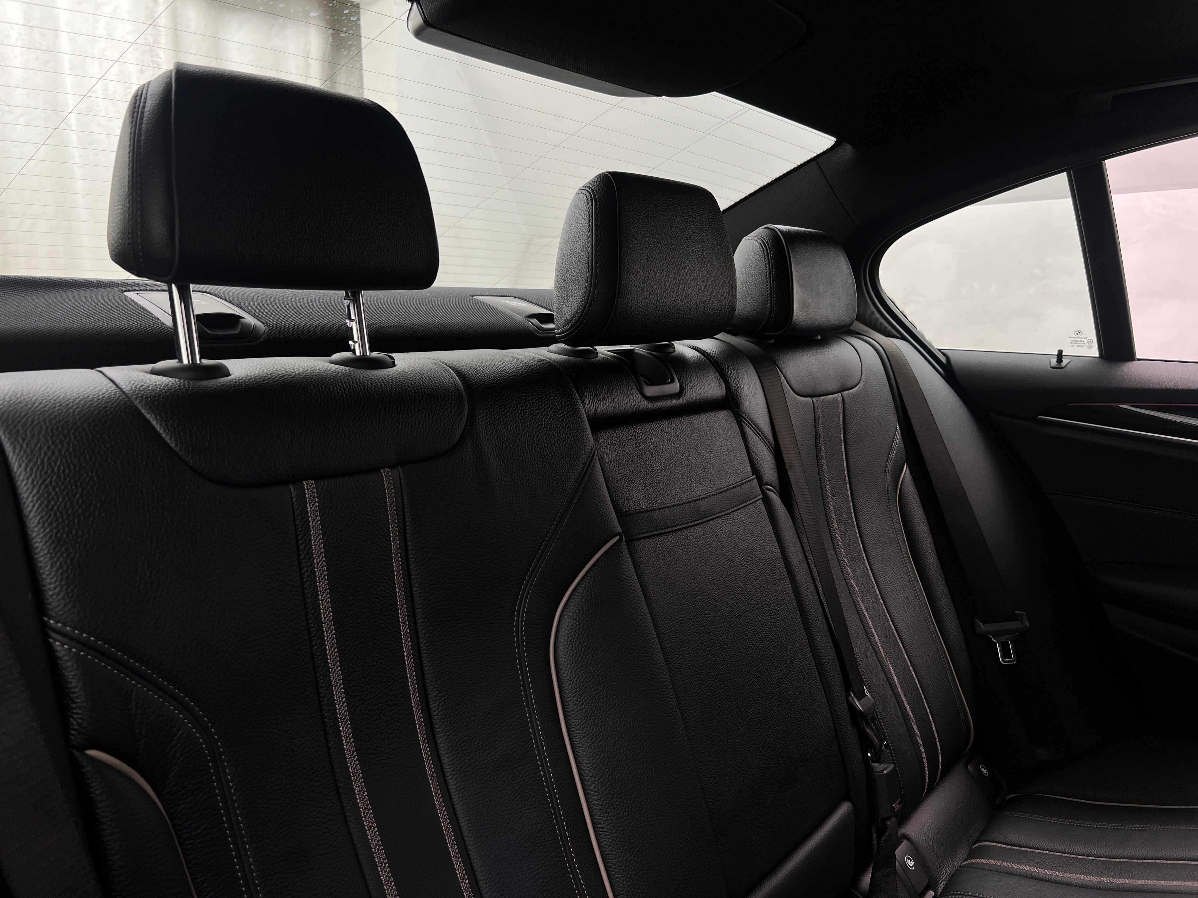 2018 BMW 5 Series 530i xDrive 4